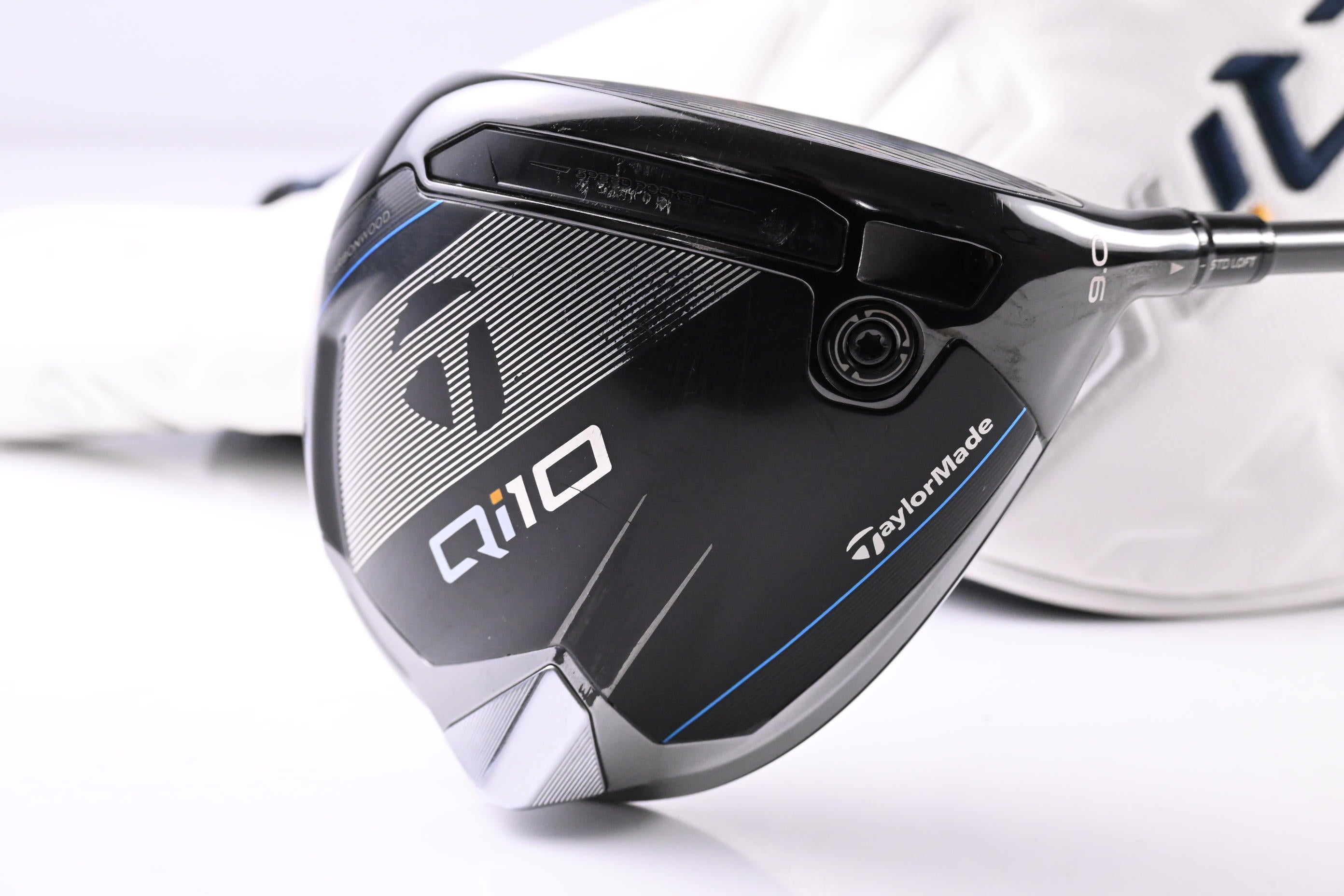 Taylormade Qi10 Driver / 9 Degree / Regular Flex EvenFlow Riptide 50 Shaft