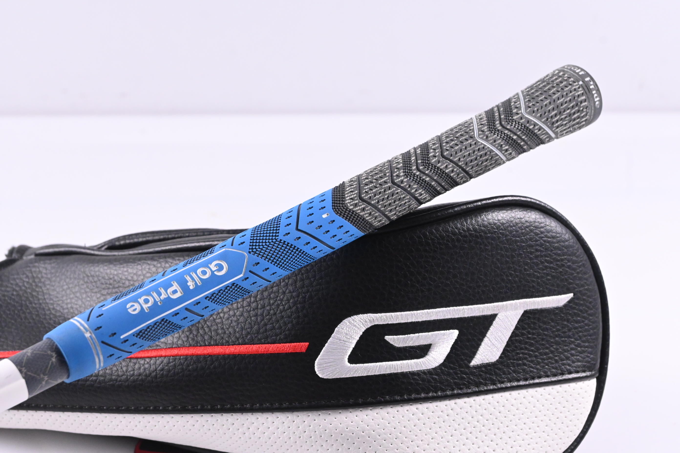 Titleist GT2 #3 Wood / 16.5 Degree / Regular Flex Tensei AV Limited Blue 65