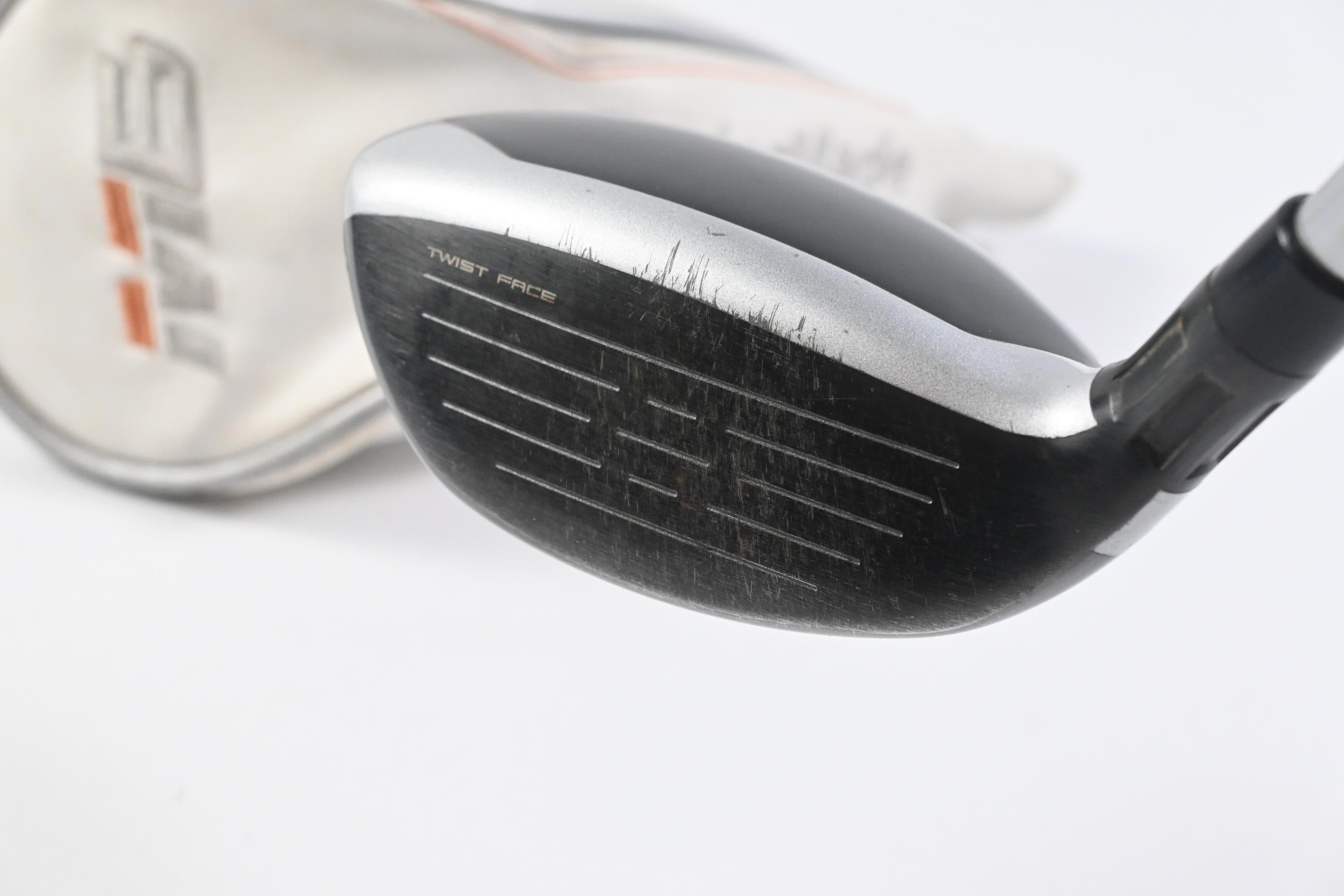 Ladies Taylormade M6 #6 Hybrid / 28 Degree / Ladies Taylormade 45 Shaft