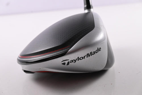 Taylormade M5 Driver / 9 Degree / Regular Flex Fujikura Atmos Red 5 Shaft