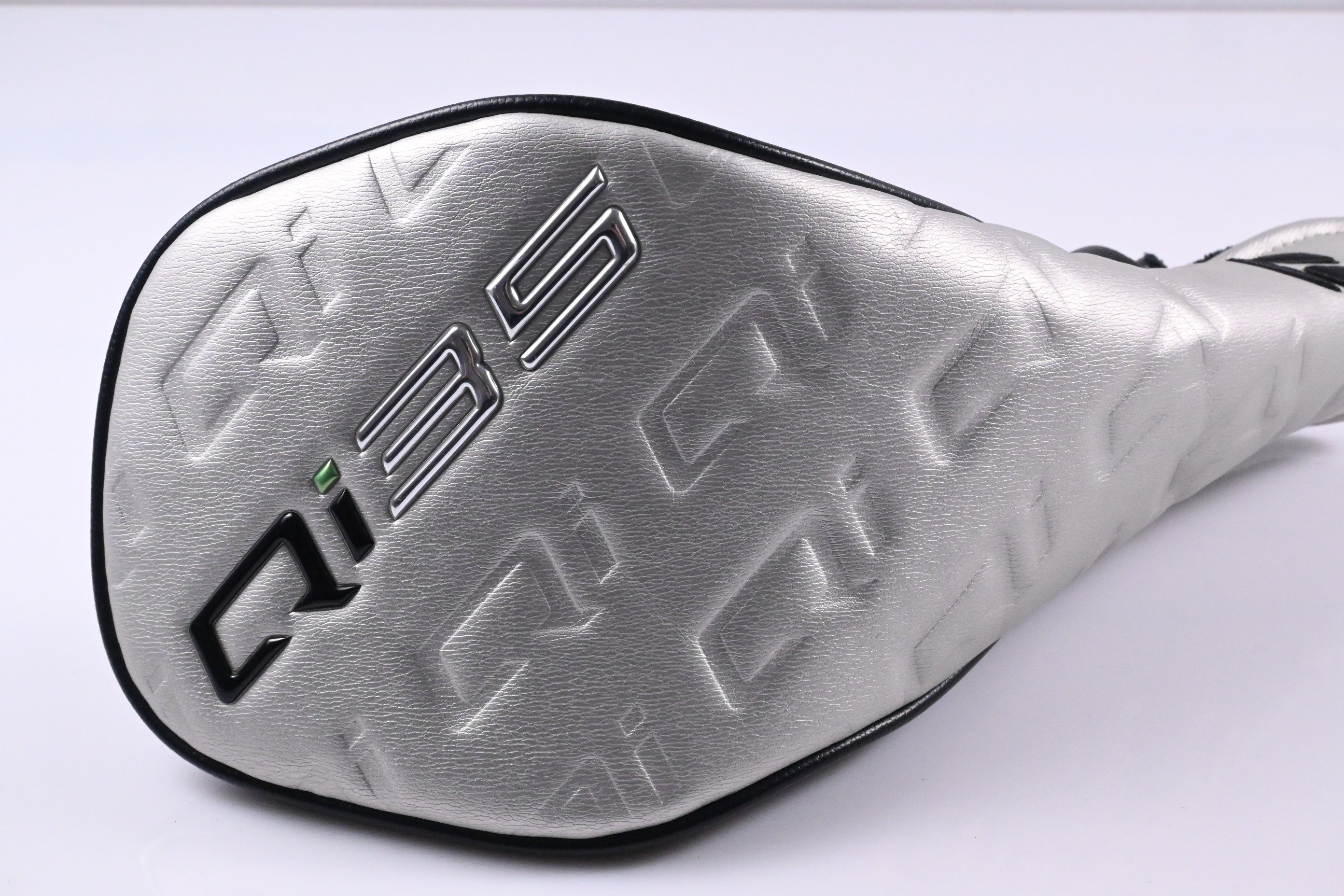 Taylormade Qi35 LS Driver / 10.5 Degree / Stiff Flex Fujikura Air Speeder 50