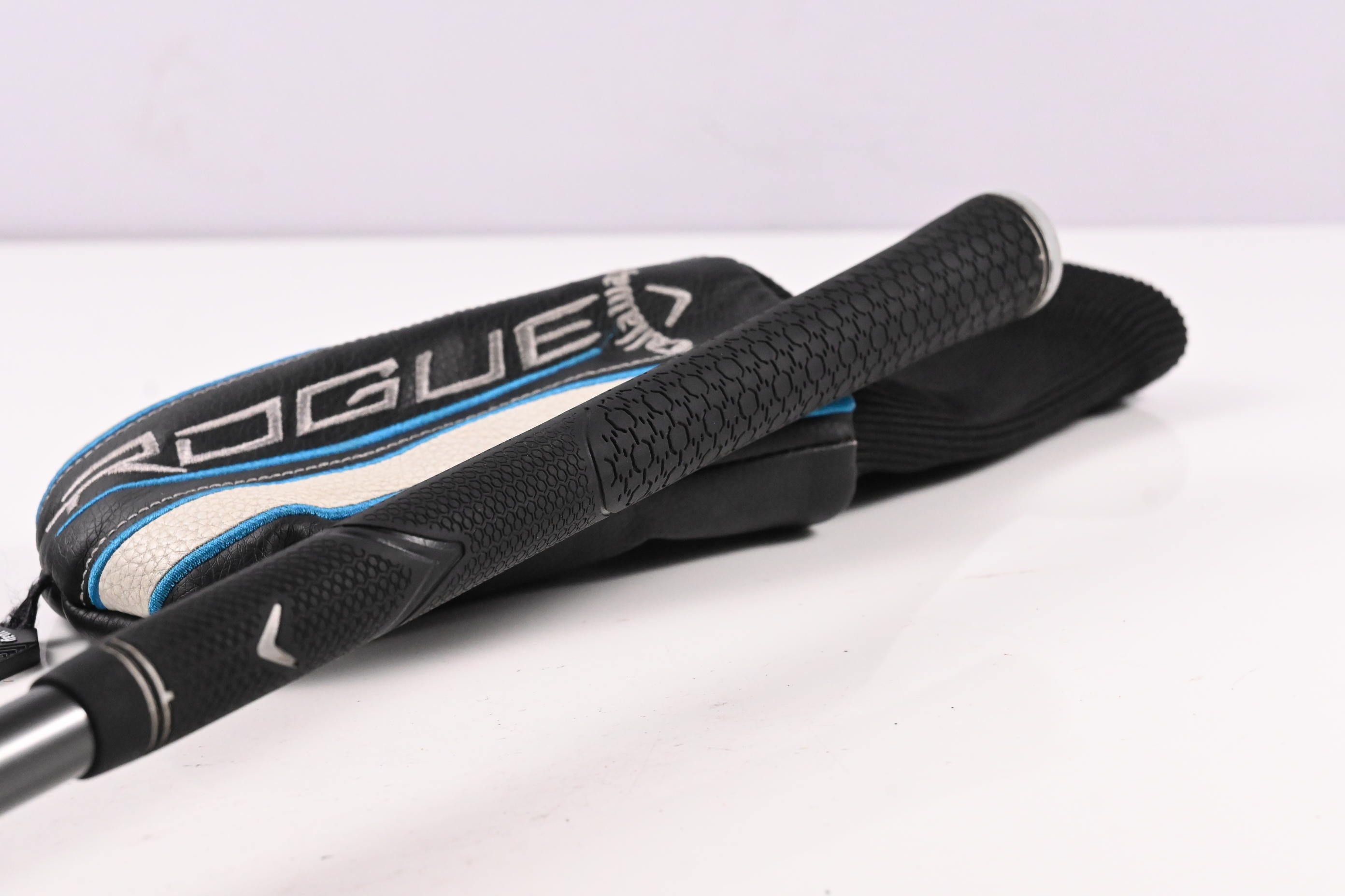 Callaway Rogue #4 Hybrid / 21 Degree / Regular Flex Aldila Synergy 50 Shaft