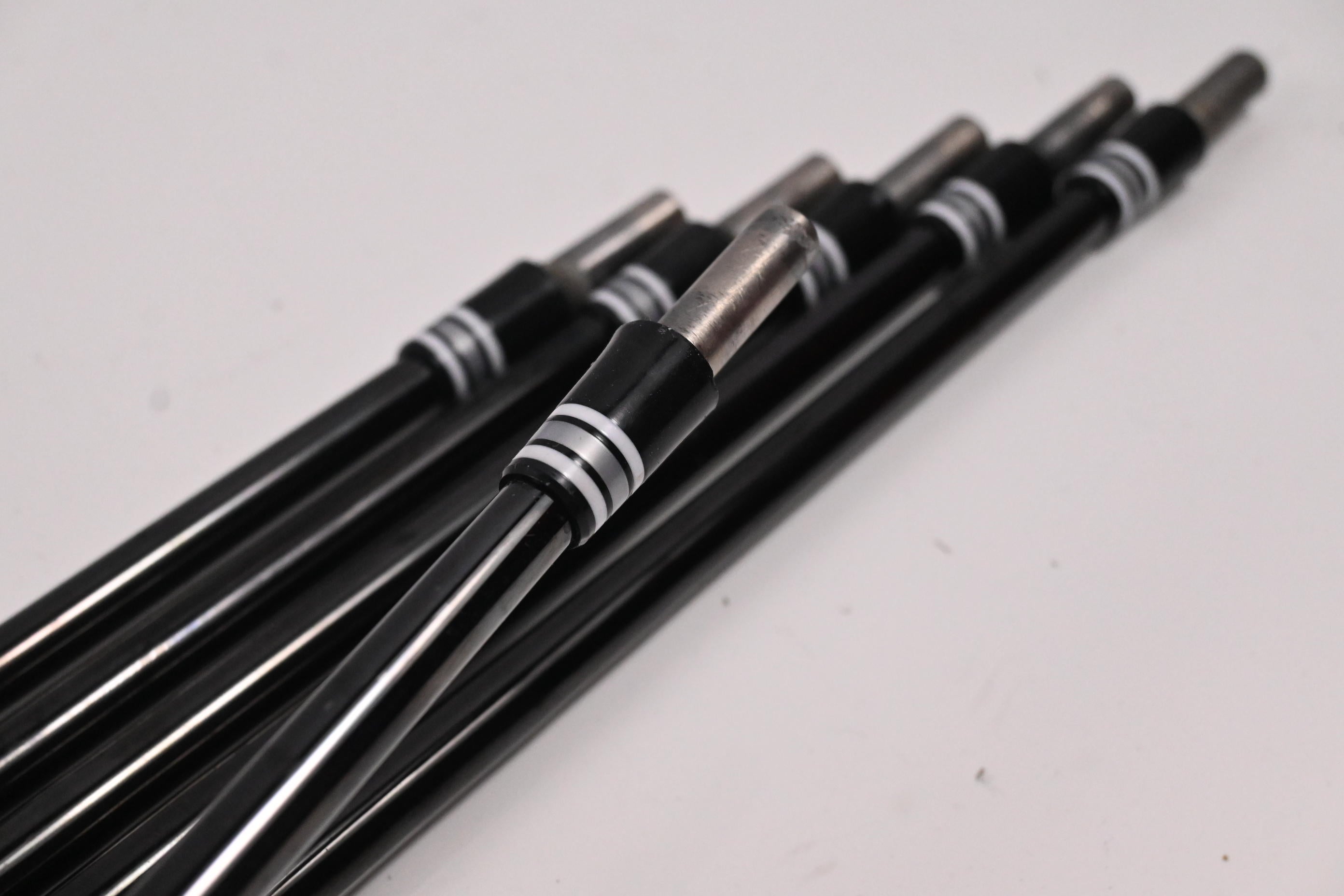 KBS $-Taper 130 Iron Shafts / X-Flex / Set of 6 / .355" Tip