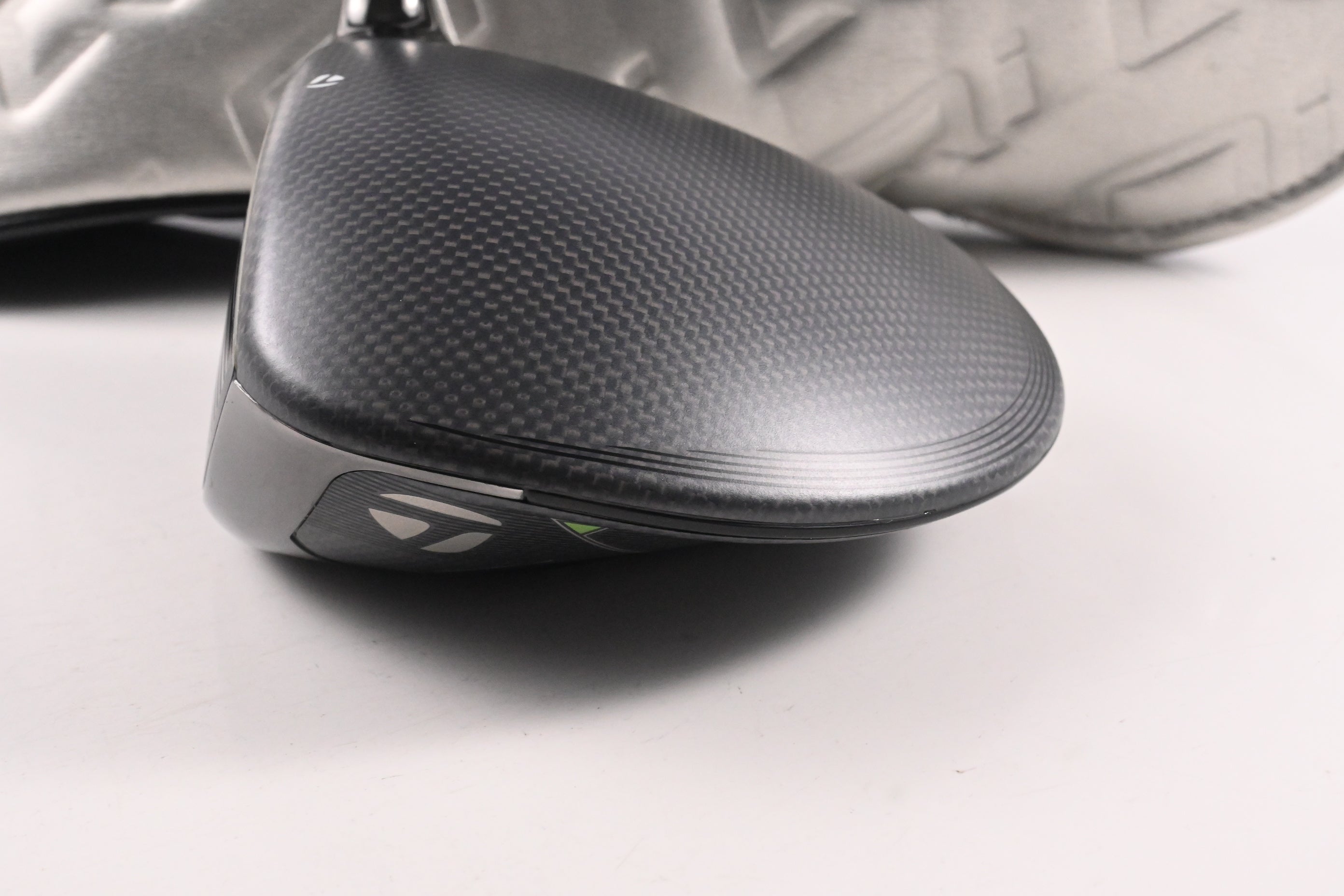 Left Hand Taylormade Qi35 Driver / 10.5 Degree / Regular Flex Ventus Blue '25 5