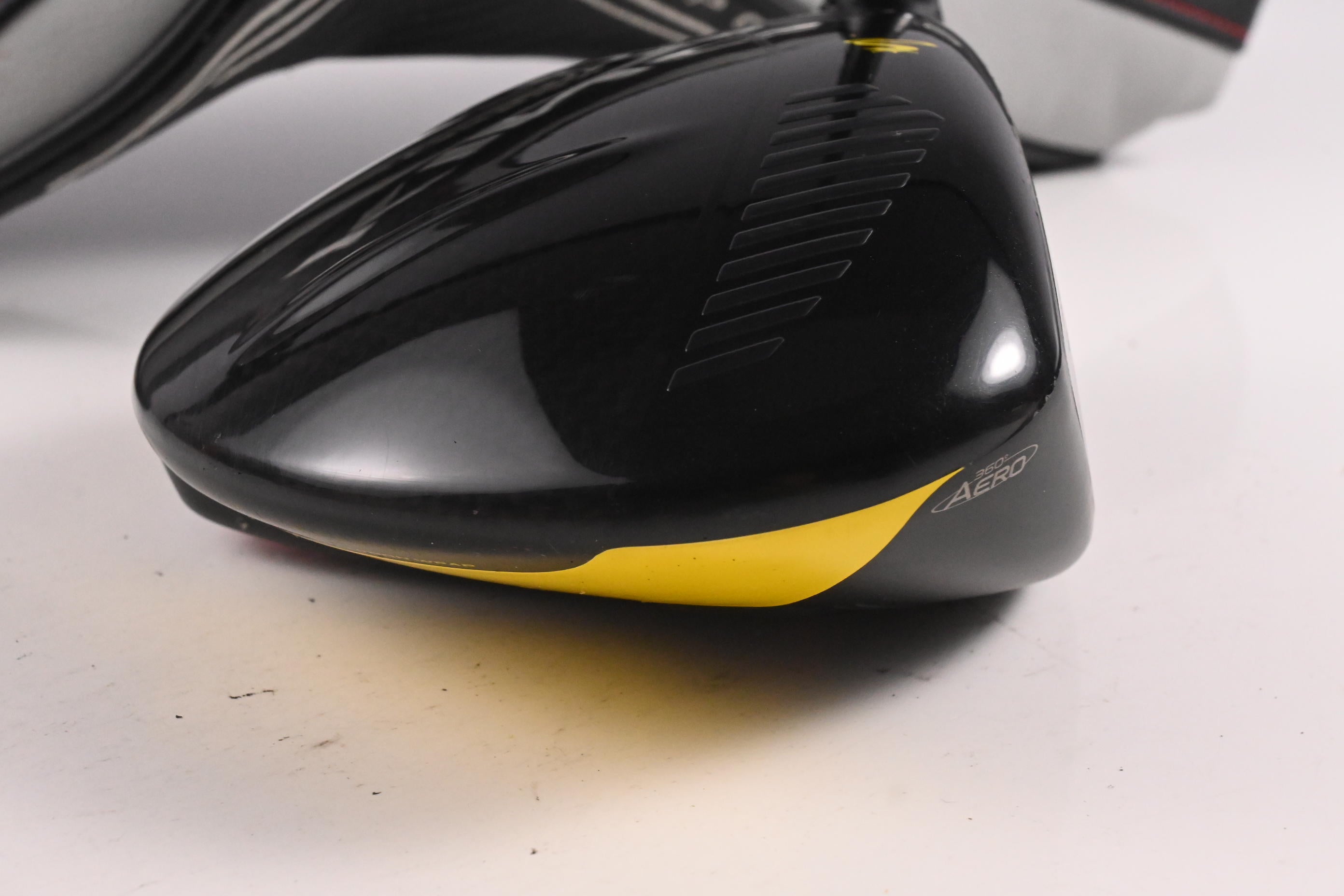 Cobra King F9 Driver / 10.5 Degree / Regular Flex Fujikura Atmos Blue 6 Shaft