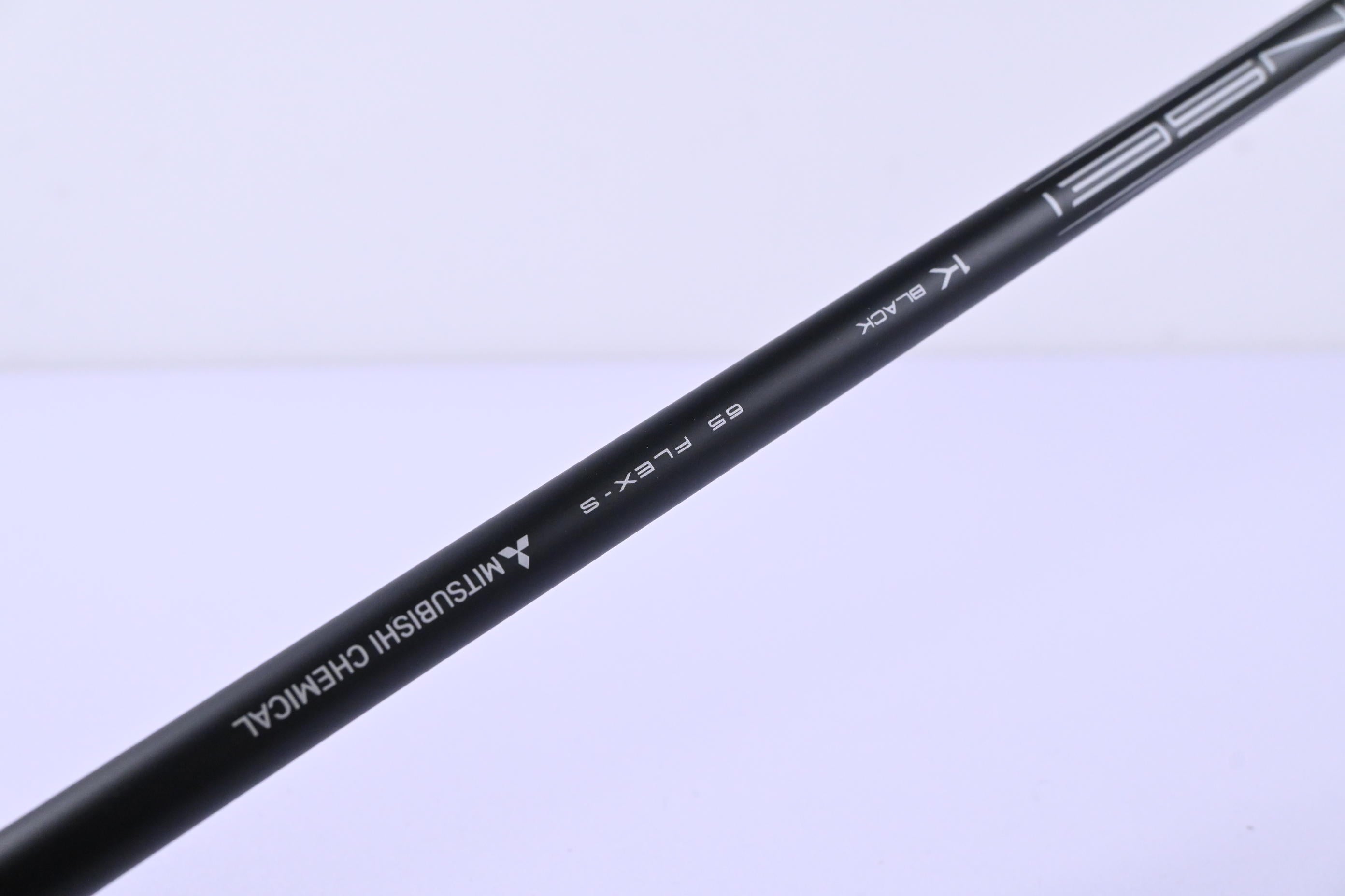 Left Hand Titleist GT3 Driver / 9 Degree / Stiff Flex Tensei 1K Black 65 Shaft