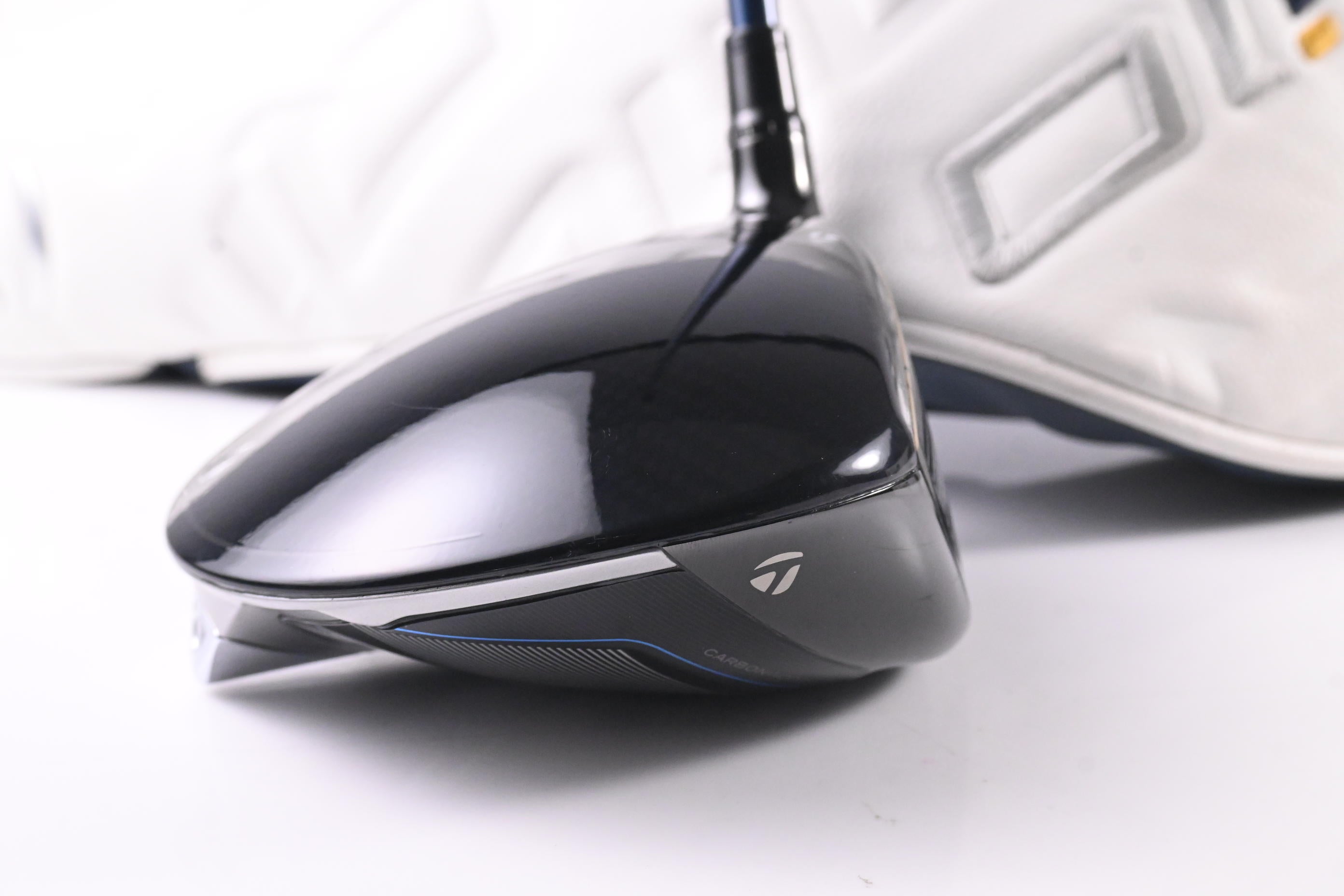 Taylormade Qi10 Driver / 10.5 Degree / Stiff Flex Fujikura Ventus Blue 5 Shaft