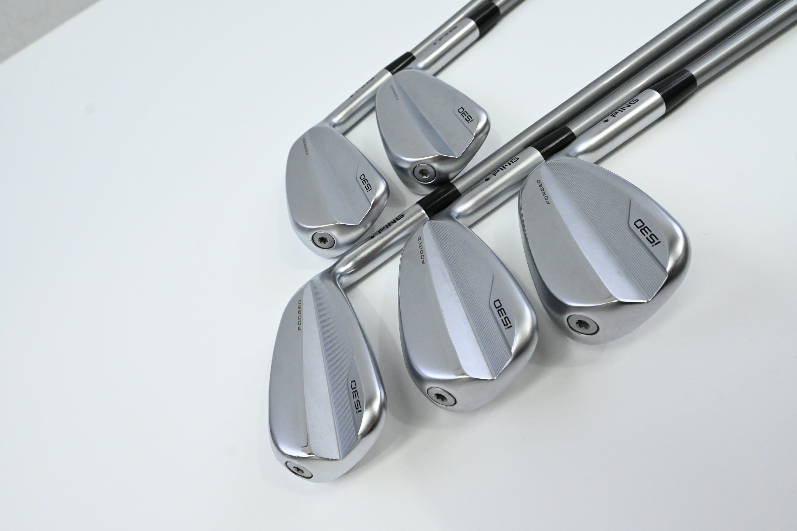 Ping i530 Irons / 6-PW / Black Dot / Senior Flex Ping Alta Quick 45 Shafts