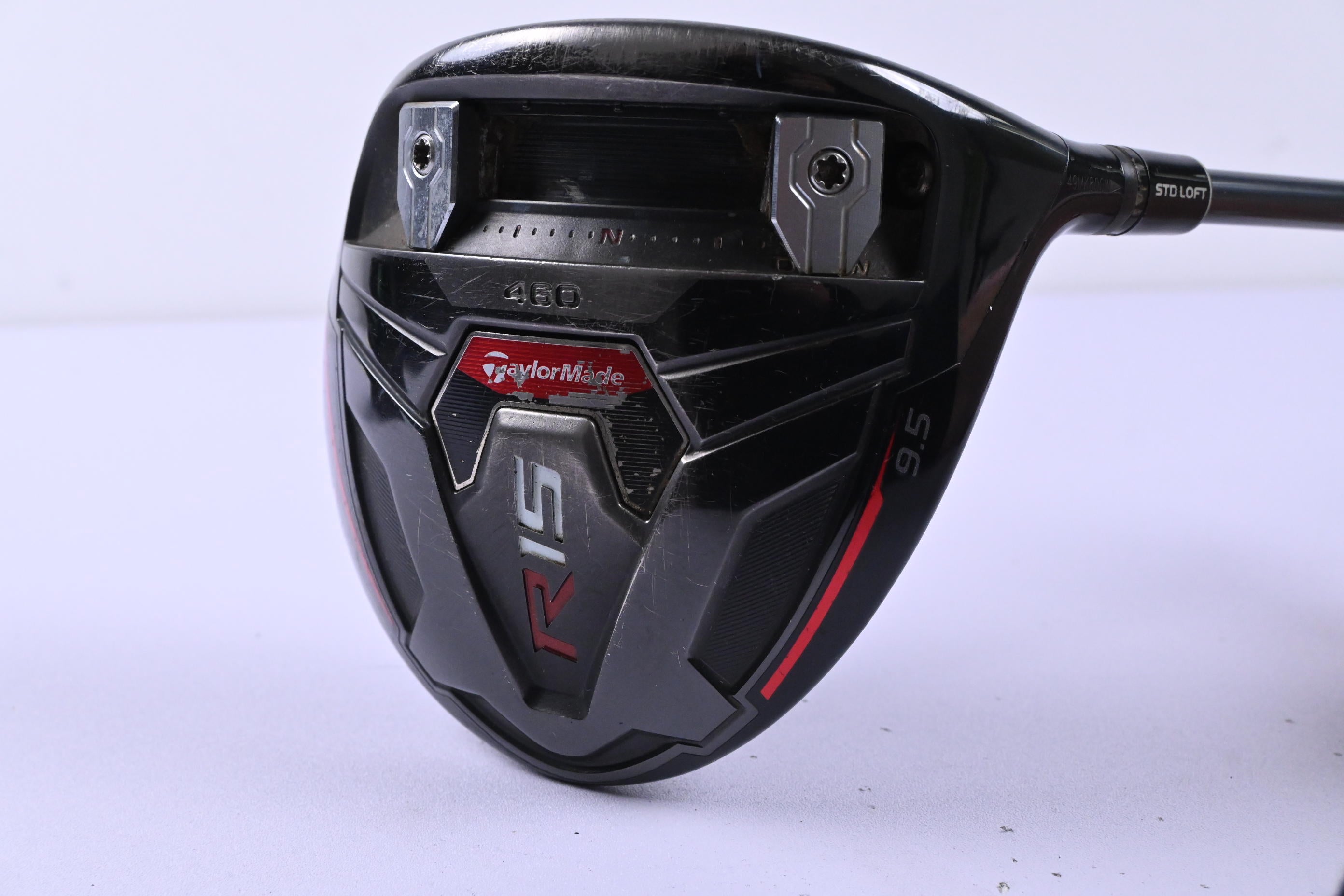 Taylormade R15 Driver / 9.5 Degree / Stiff Flex Fujikura Speeder Evolution Shaft