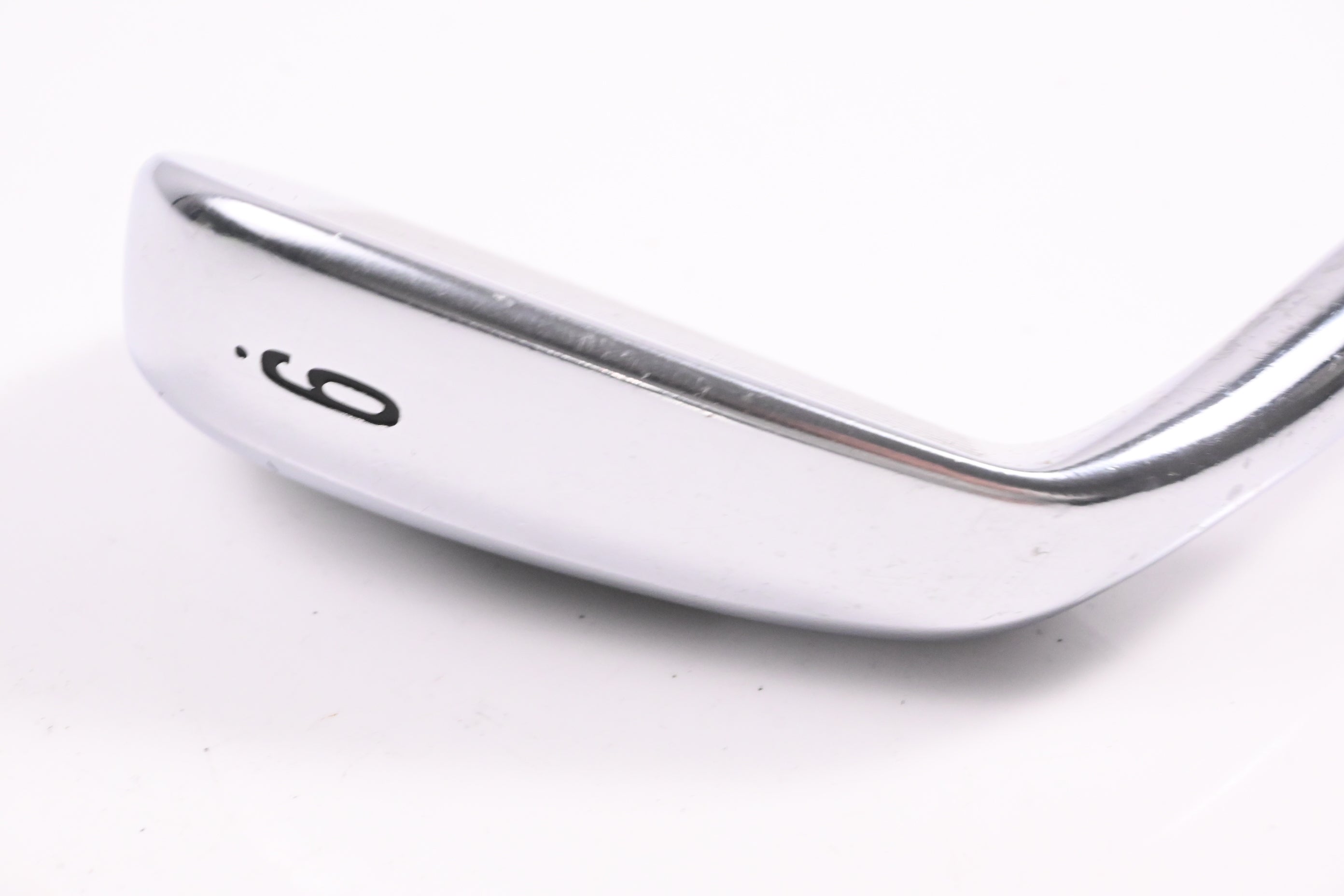 Ladies Cleveland 588 MT #9 Iron / Ladies Flex Action Ultralite 50 Shaft