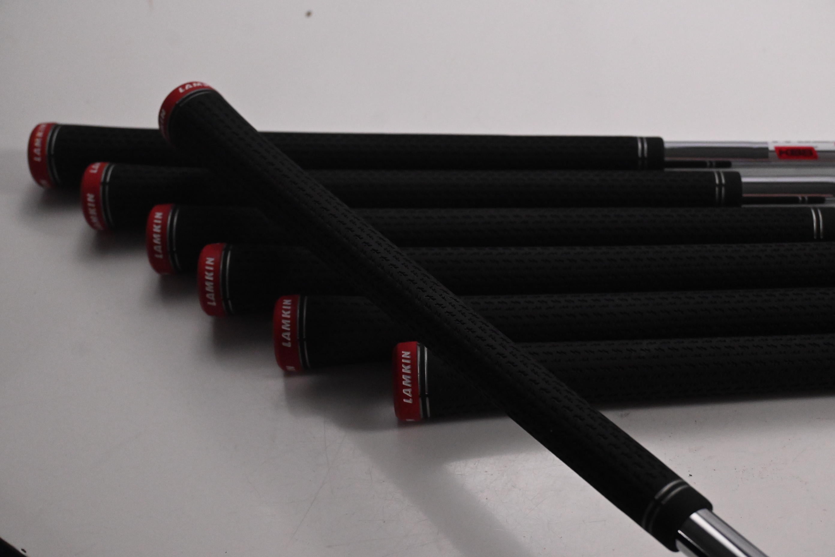 KBS Max MT 85 Iron Shafts / Stiff Flex / Set of 7 / .355" Tip