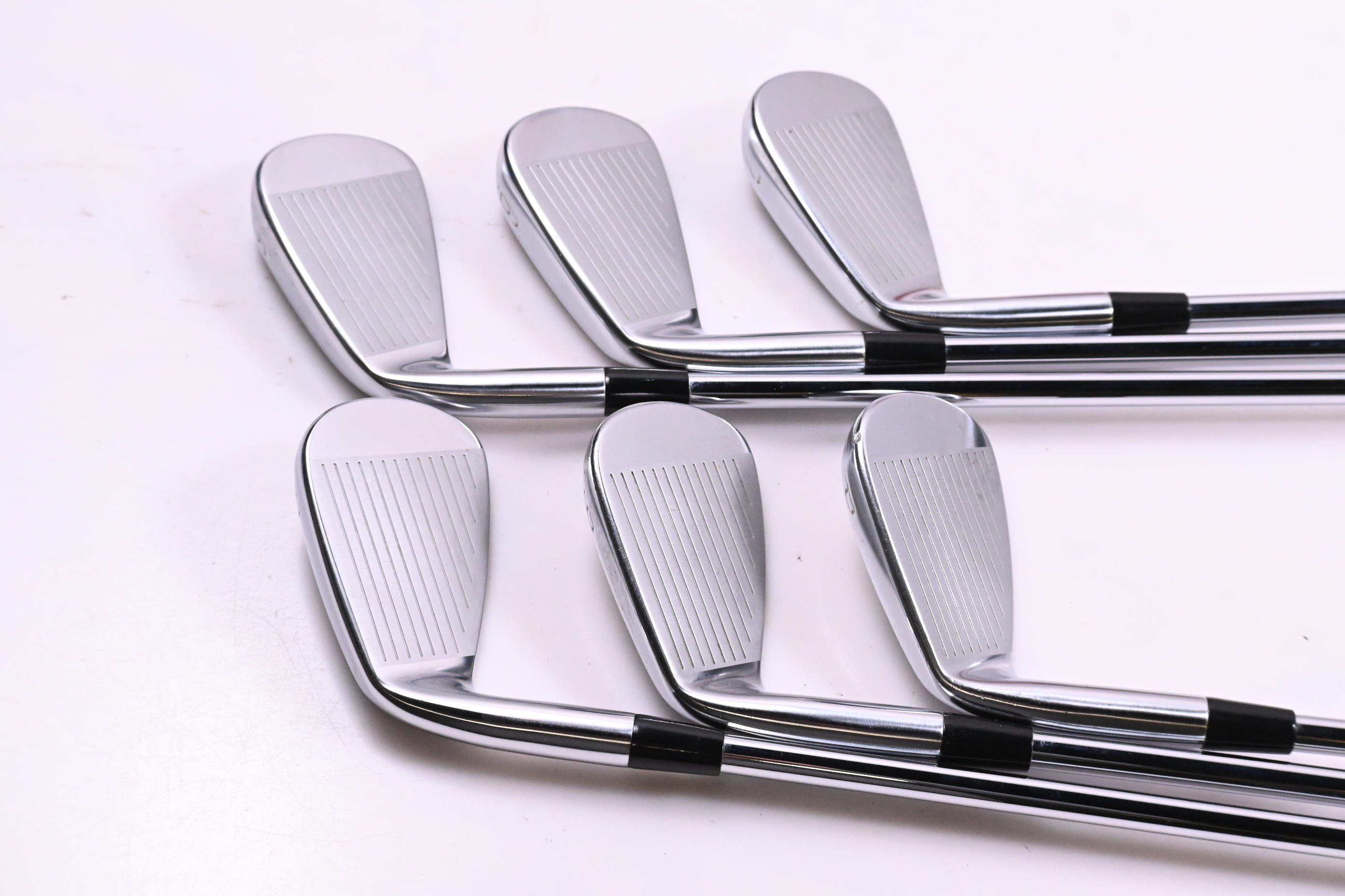 Mizuno M-15 Irons / 5-PW / Regular Flex Dynamic Gold Mid 100 R300 Shafts