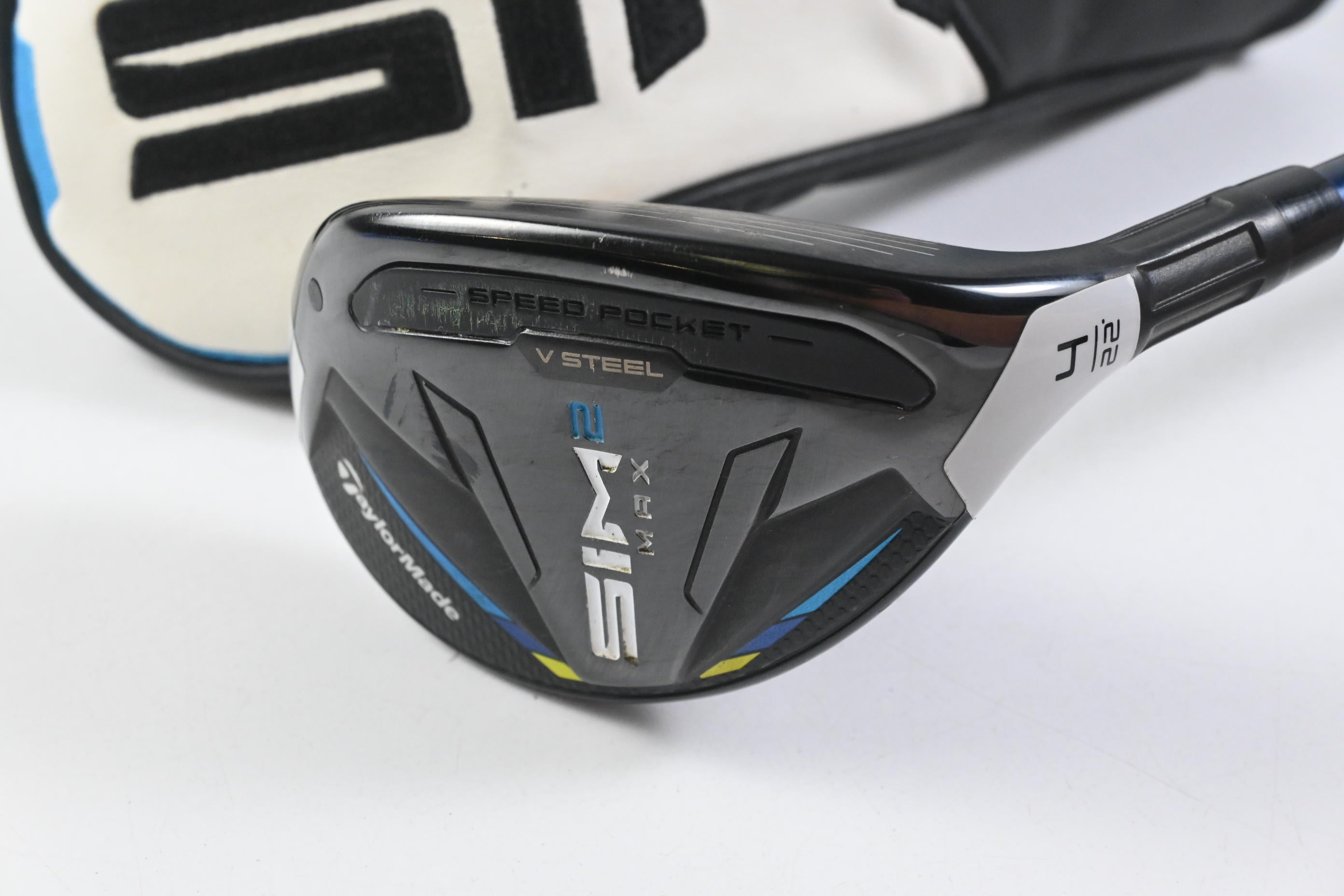Taylormade SIM2 Max #4 Hybrid / 22 Degree / Regular Flex Fujikura Ventus Blue 6