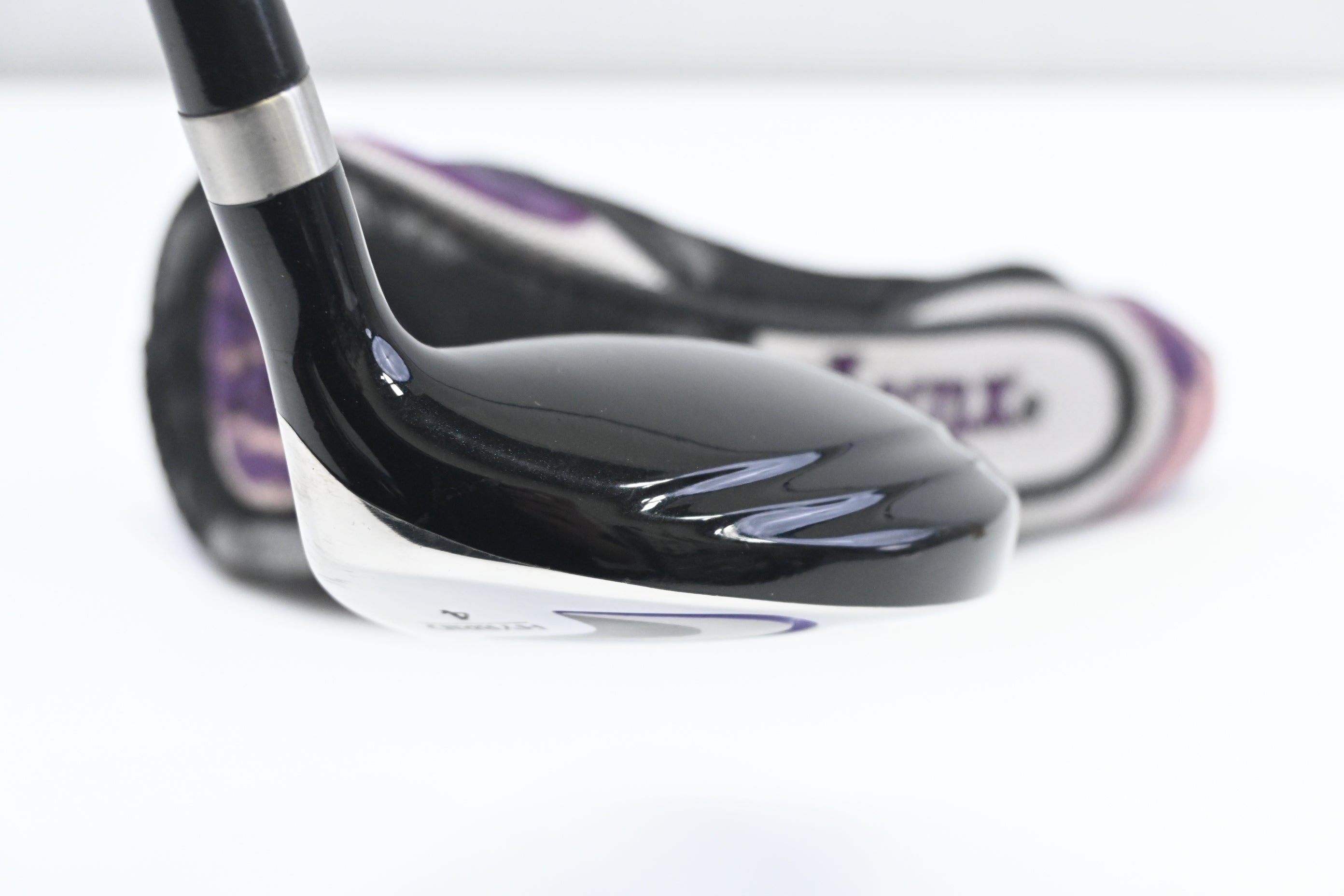 Lynx Black Cat #4 Hybrid / 23 Degree / Regular Flex Lynx 60 Shaft