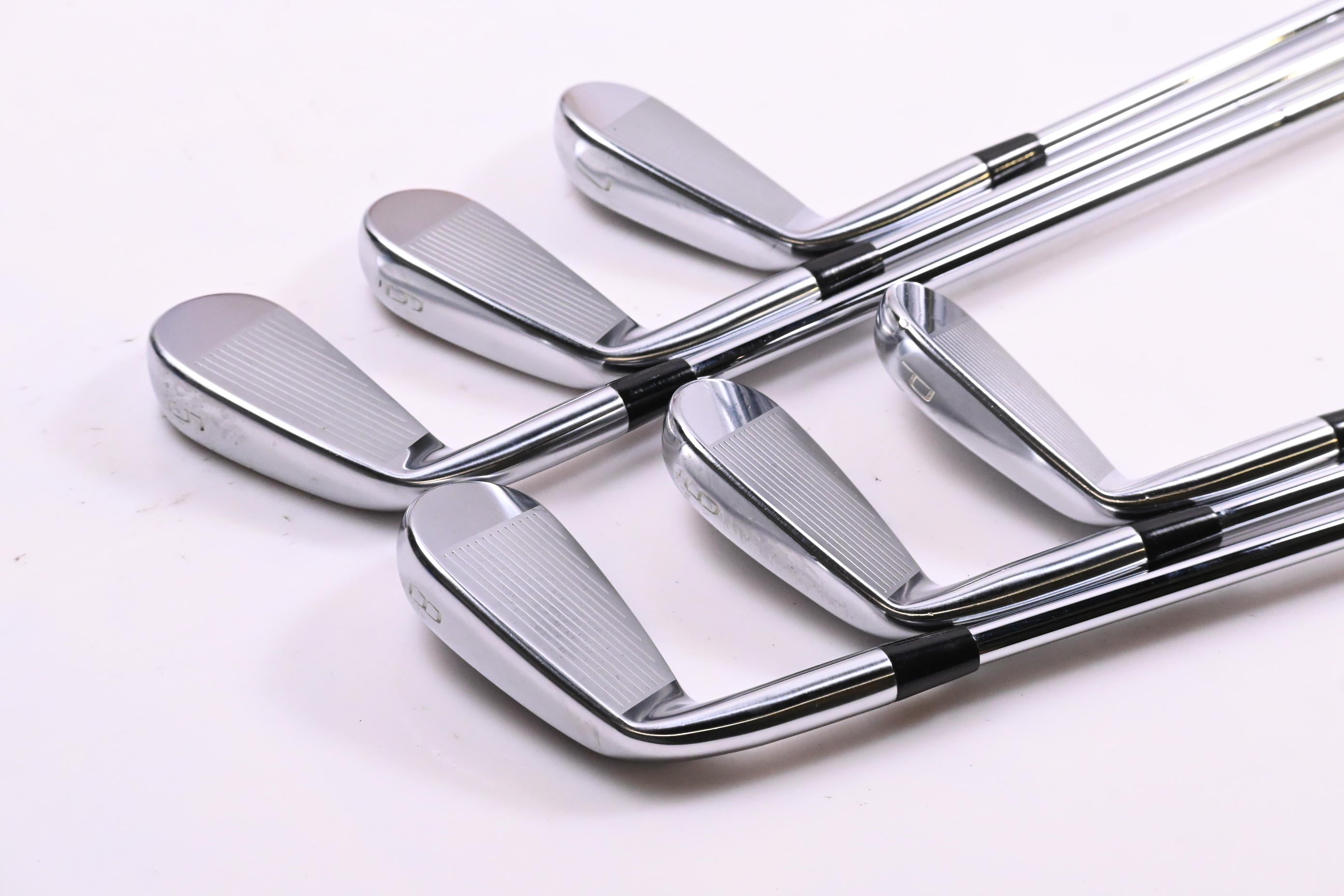 Mizuno M-15 Irons / 5-PW / Regular Flex Dynamic Gold Mid 100 R300 Shafts