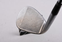 Load image into Gallery viewer, Cleveland 588 RTX Lob Wedge / 60 Degree / Wedge Flex Dynamic Gold Shaft
