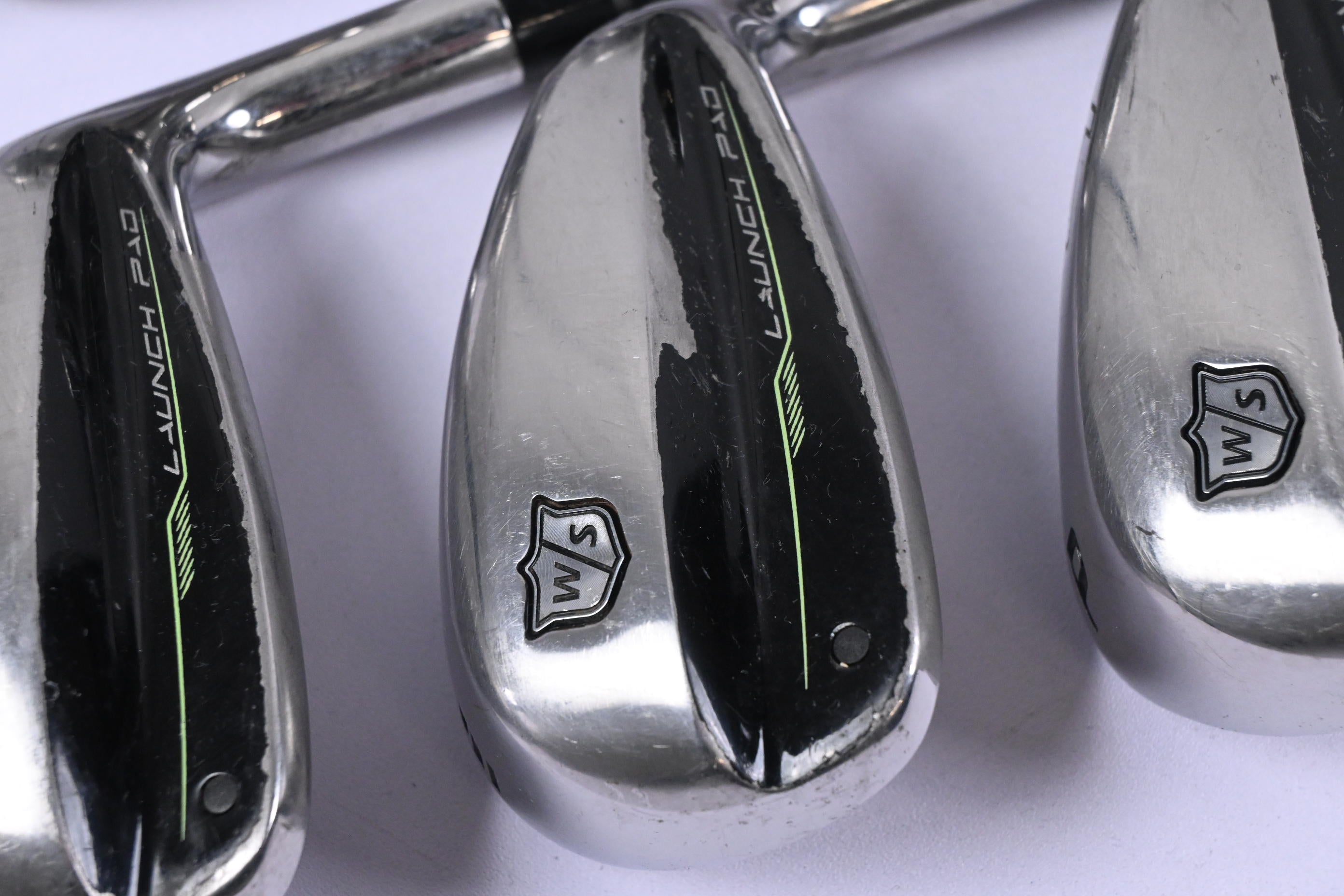 Wilson Launch Pad 2022 Irons / 5-PW / Regular Flex Project X Evenflow 65