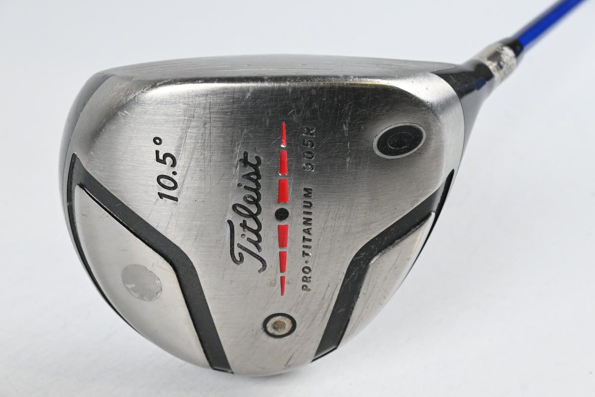 Titleist 905 R Driver / 10.5 Degree / Regular Flex YS-6 Shaft