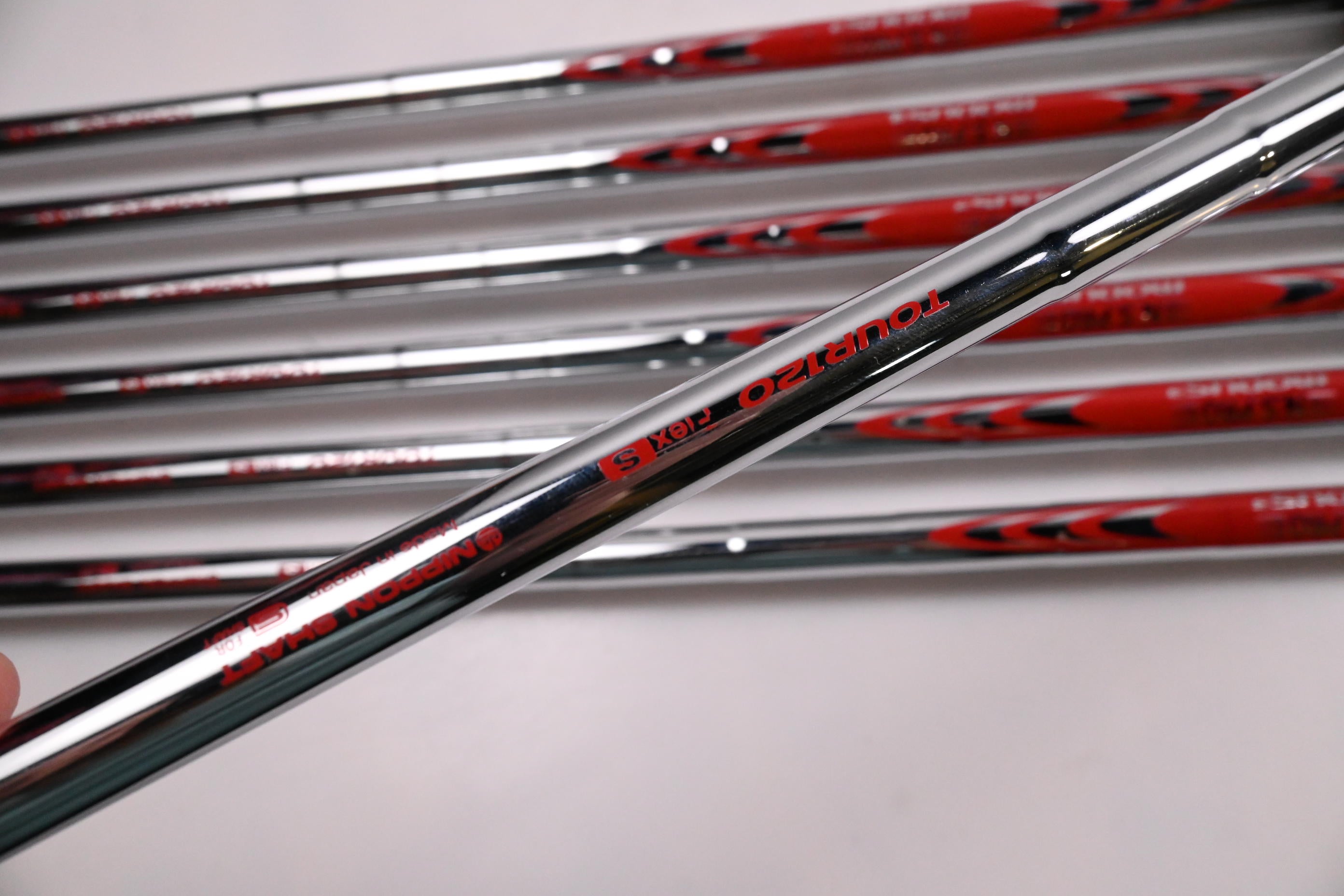 Taylormade P.7CB / P770 Combo Irons / 4-PW / Stiff Flex NS Pro Modus 3 Tour 120