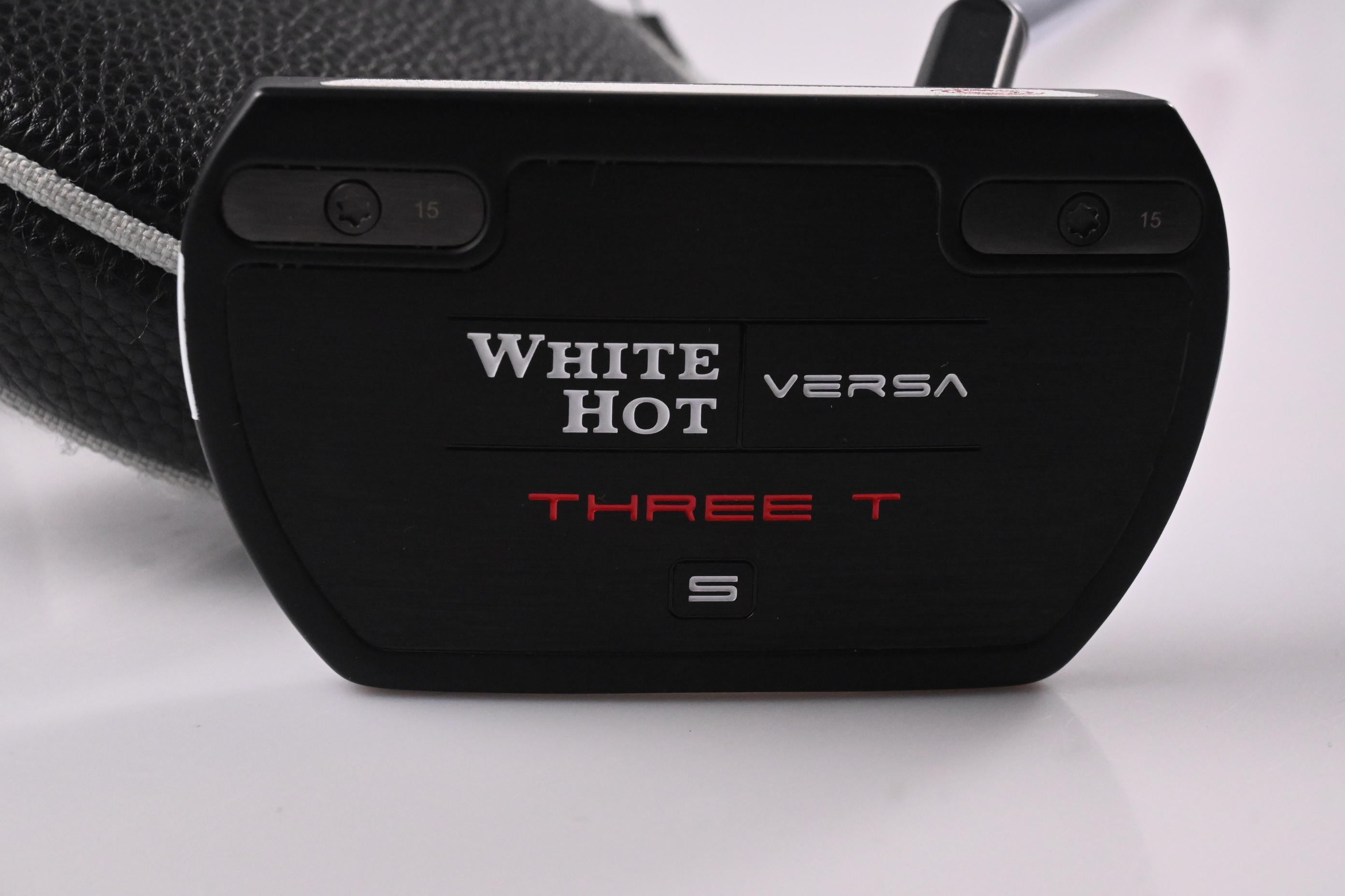 Odyssey White Hot Versa Three T Putter / 34 Inch