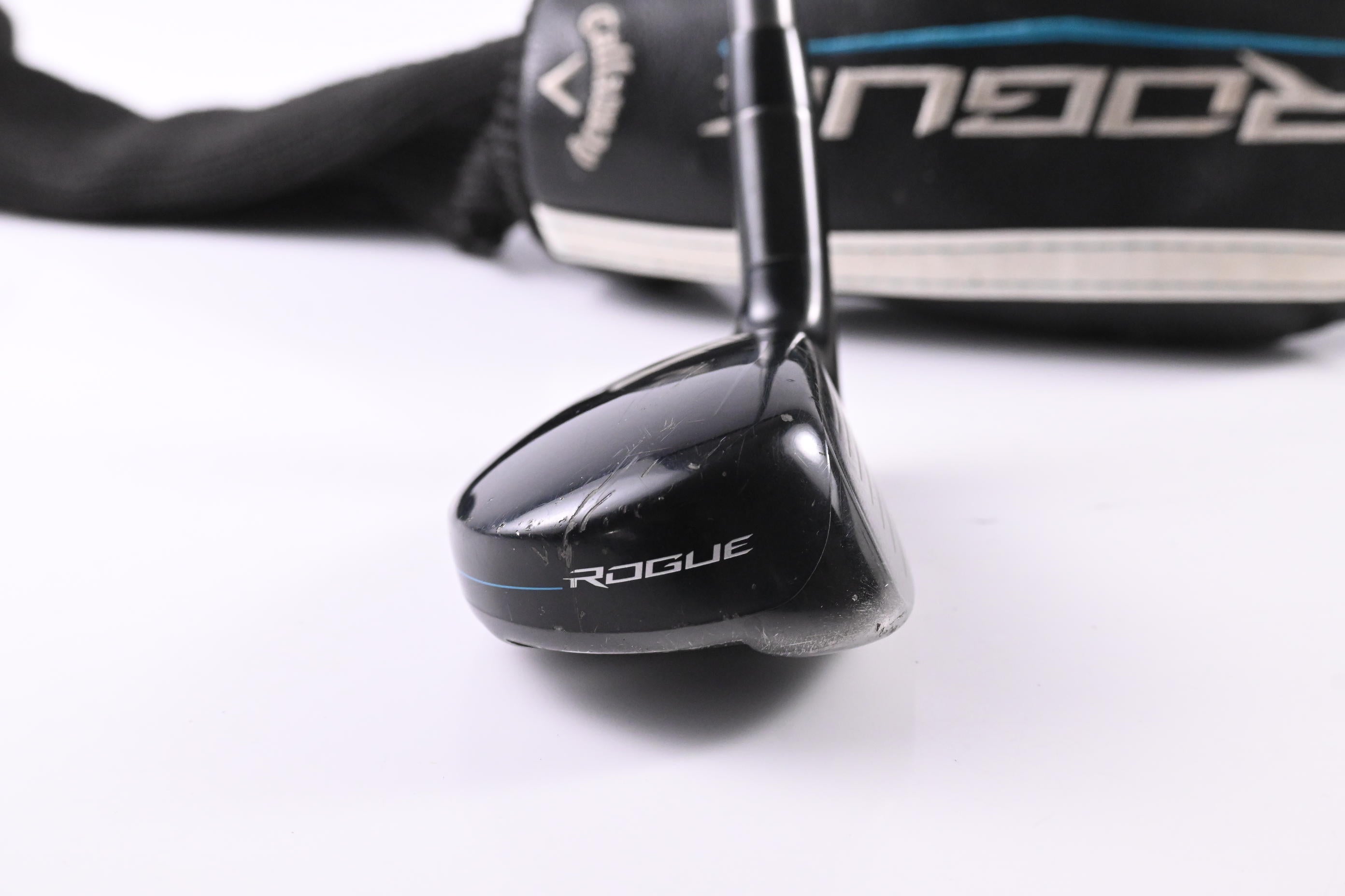 Callaway Rogue #4 Hybrid / 21 Degree / Regular Flex Aldila Synergy 60 Shaft