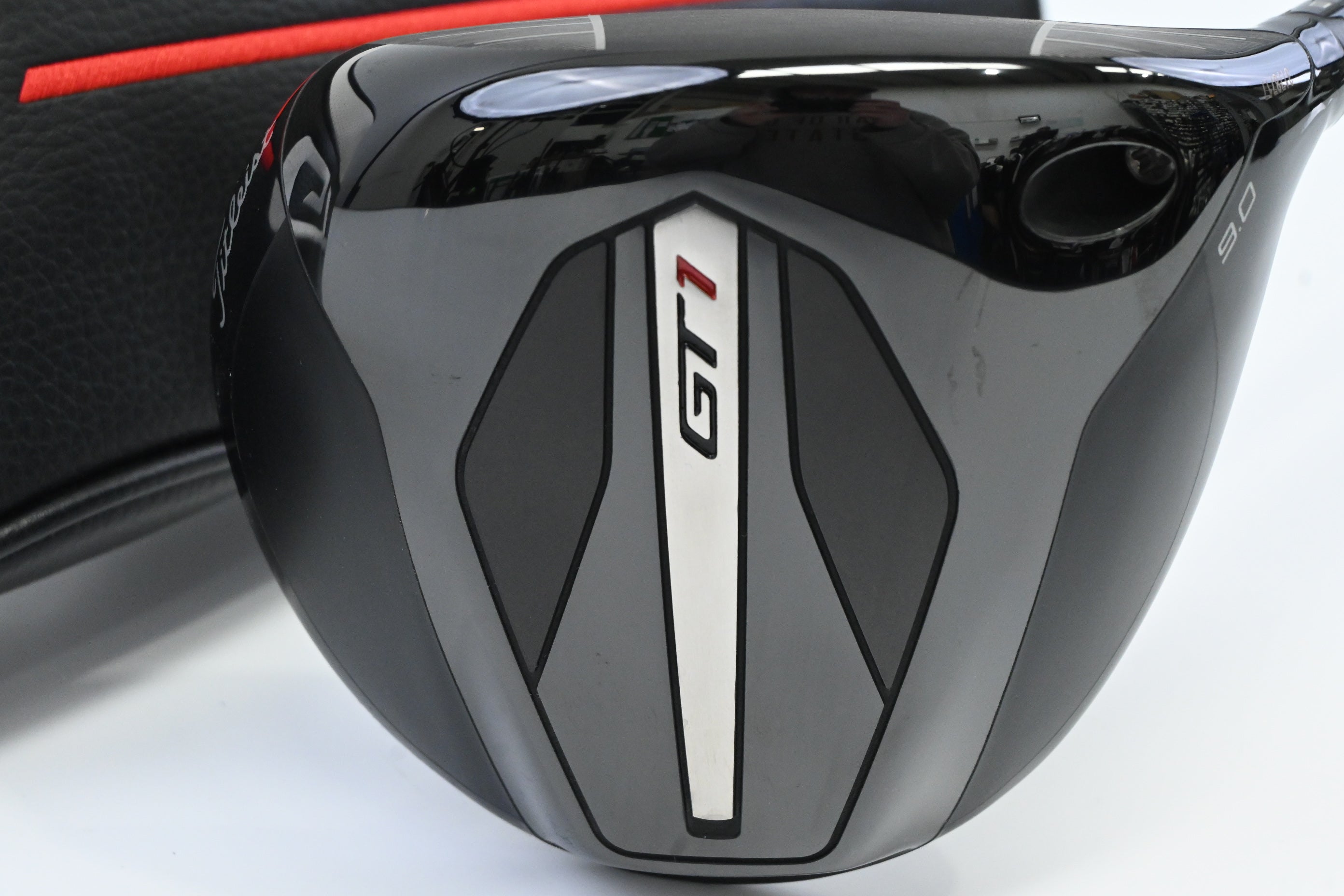 Titleist GT1 Driver / 9 Degree / Regular Flex Fujikura Air Speeder 40 Shaft