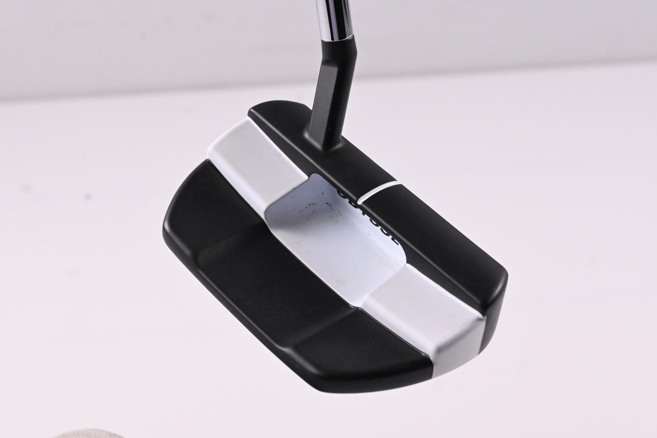 Odyssey White Hot Versa Three T Putter / 34 Inch