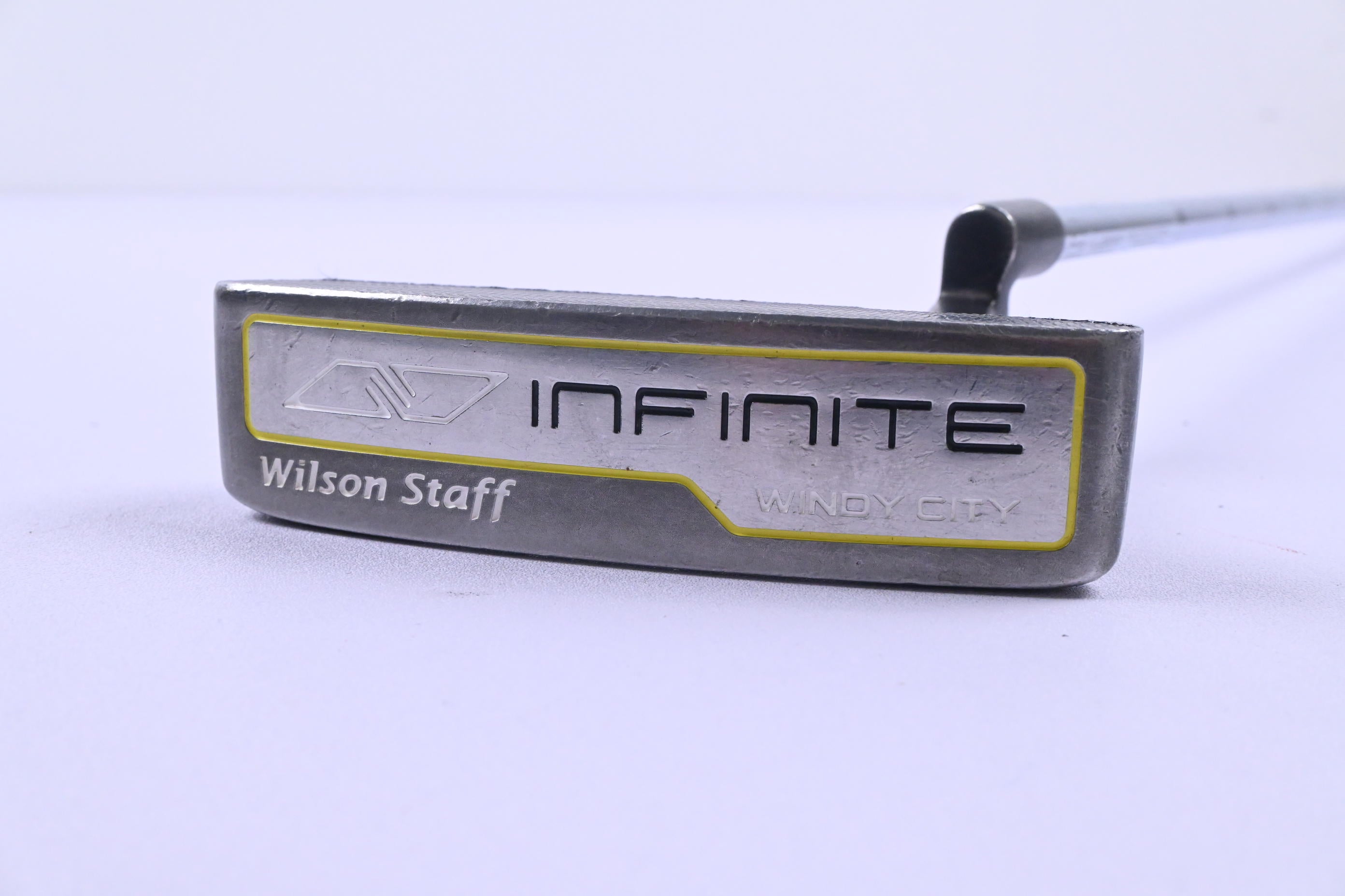 Wilson Infinite Windy City Putter / 34 Inch
