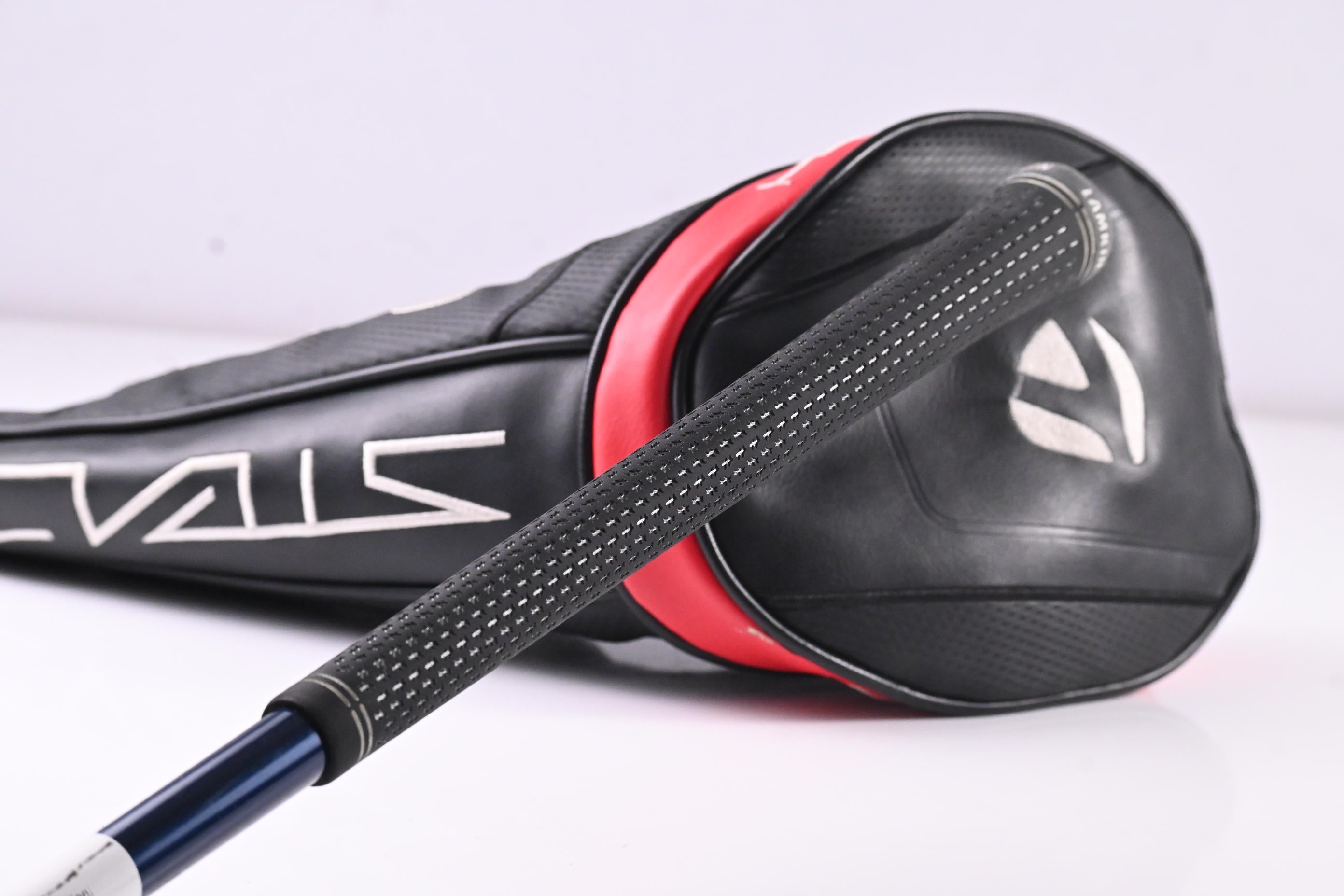 Taylormade Stealth HD Driver / 9 Degree / Regular Flex Ventus Blue 5 Shaft