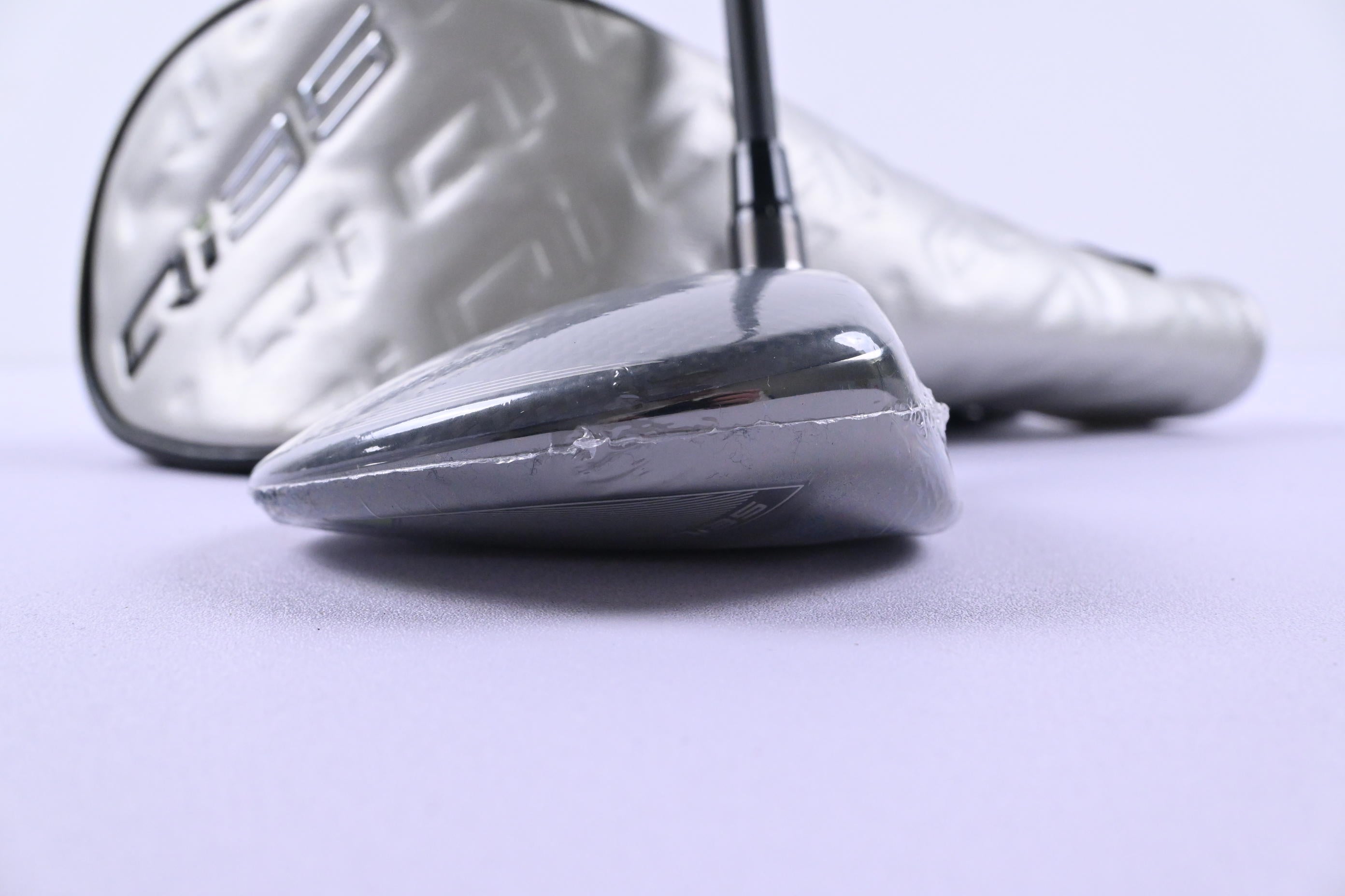 Taylormade Qi35 Max Lite #5 Wood / 18 Degree / Senior Flex Vanquish Shaft