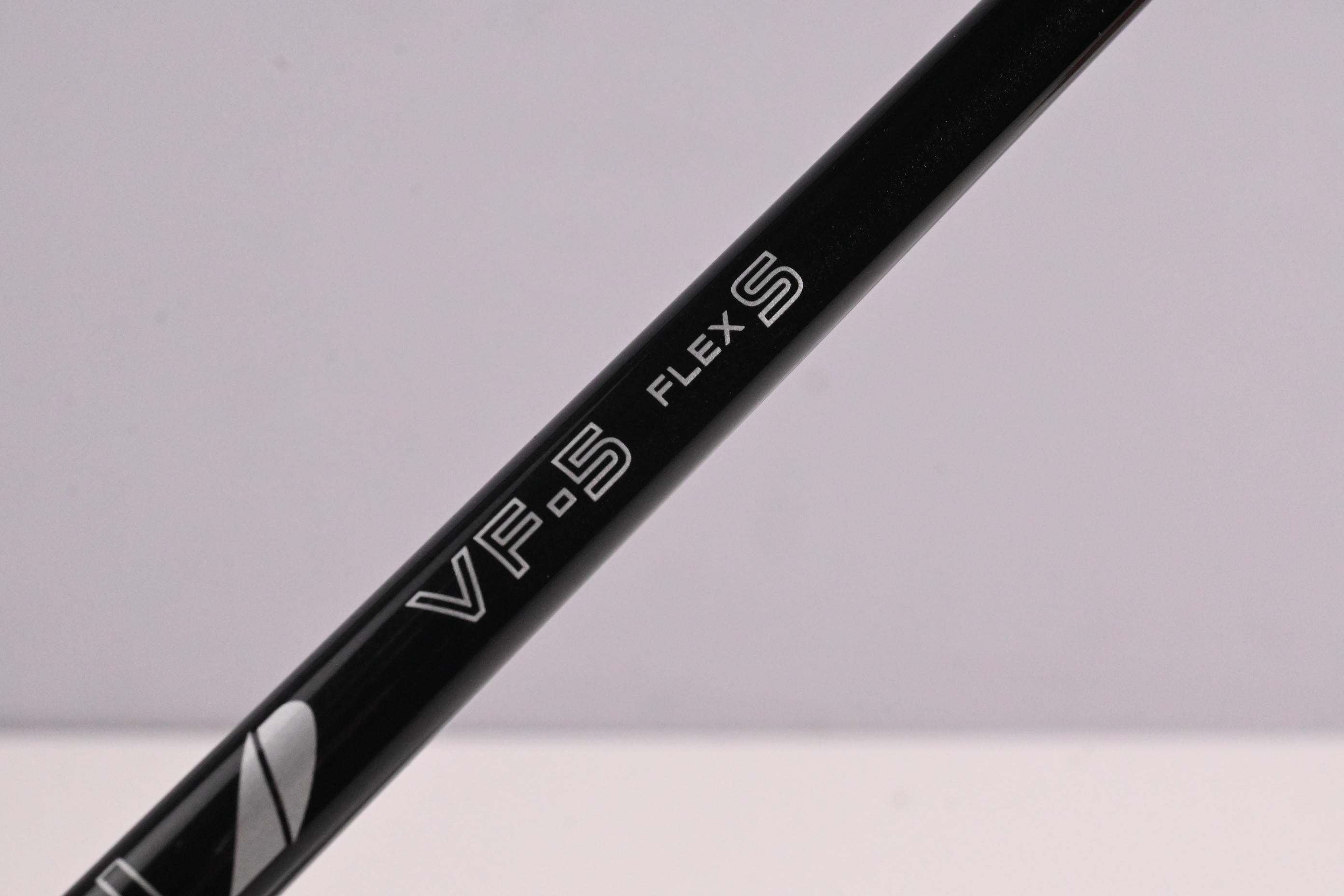 Graphite Design Tour AD VF-5 Driver Shaft / Stiff Flex / Taylormade 2nd Gen