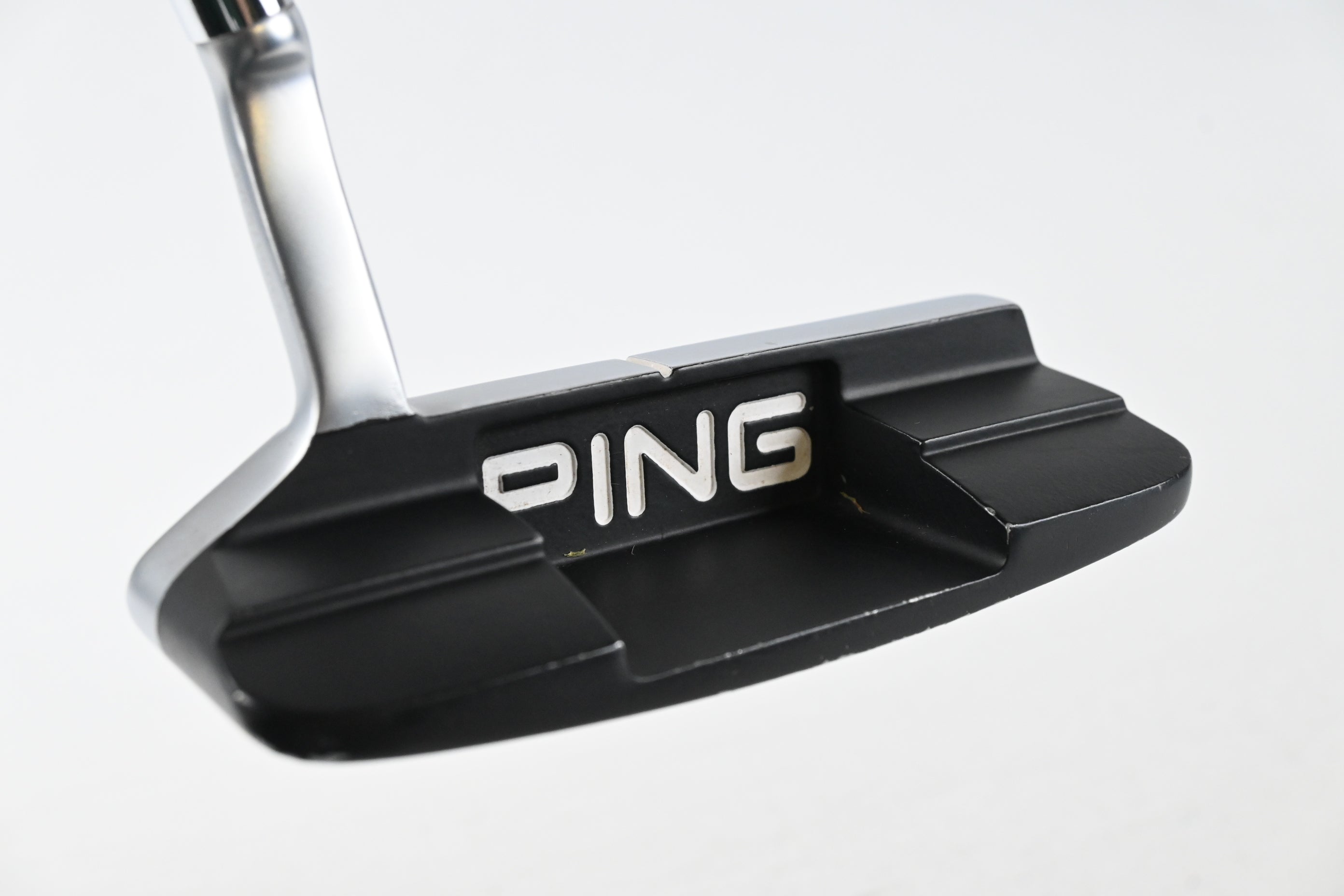 Ping Kushin 4 2023 Putter / 34 Inch