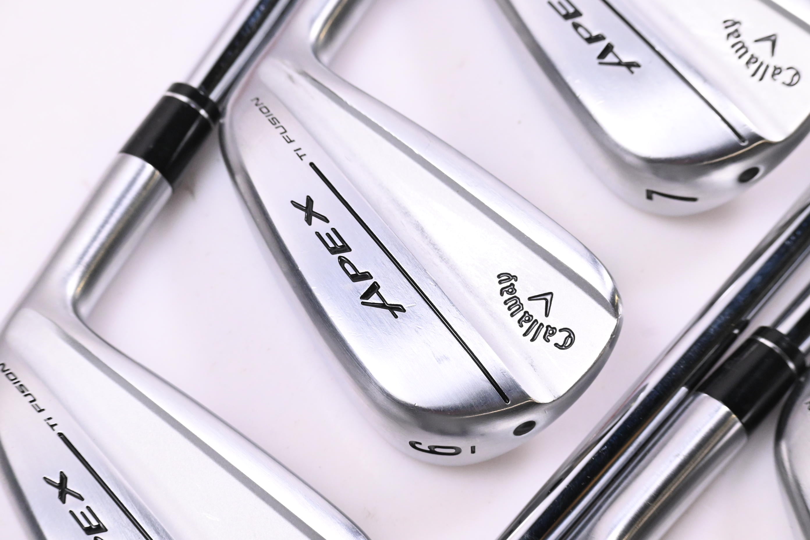 Callaway Apex Ti Fusion 250 Irons / 5-PW+AW / Regular Flex Dynamic Gold 100 R300