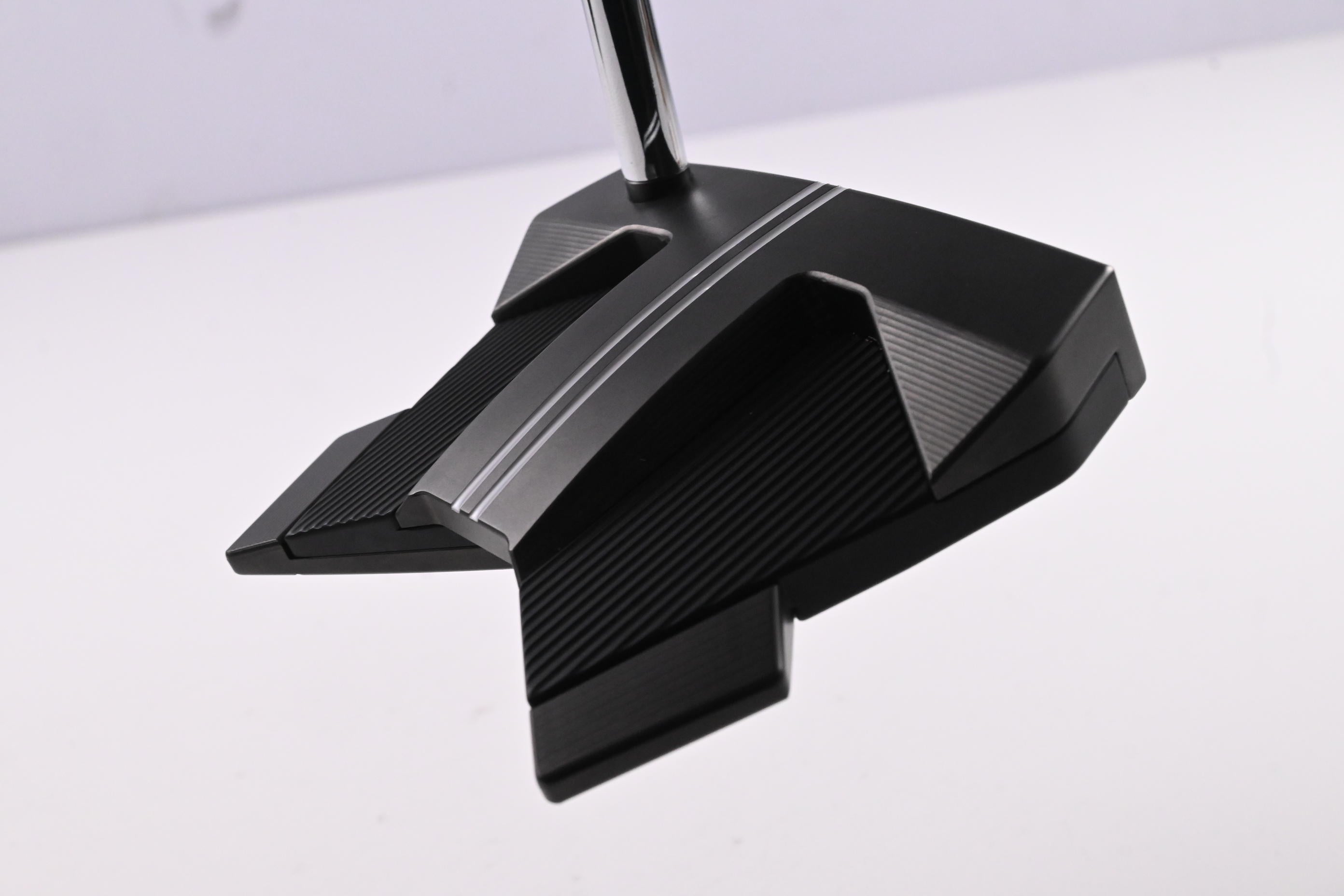 Scotty Cameron Phantom Black 2025 #11 Putter / 32 Inch