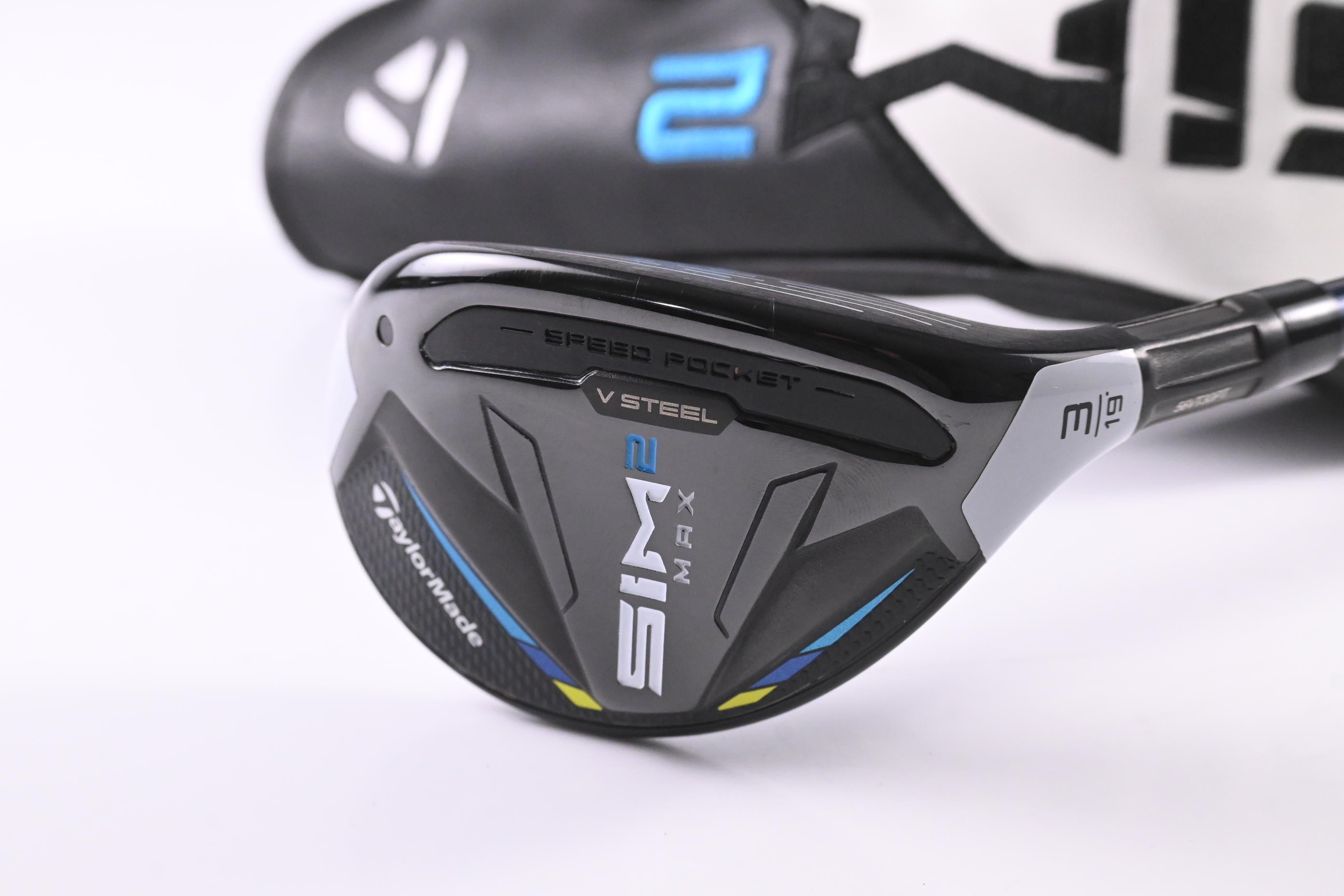 Taylormade SIM2 Max #3 Hybrid / 19 Degree / Stiff Flex Ventus Blue 7 Shaft