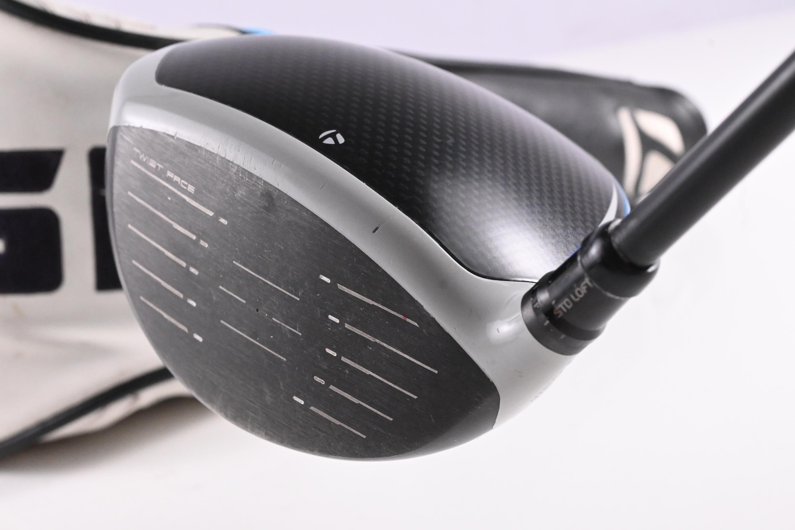 Taylormade SIM2 Max Driver / 9 Degree / Regular Flex Project X Shaft