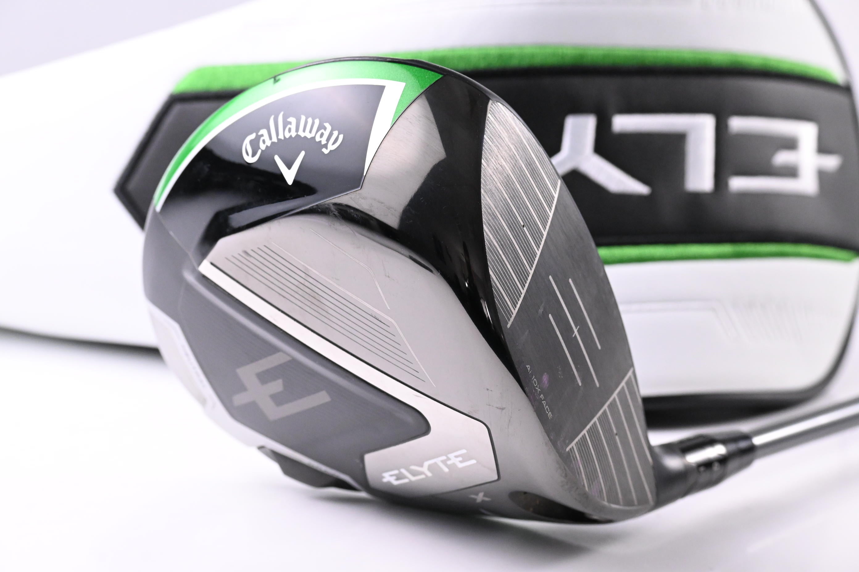 Callaway Elyte X Driver / 10.5 Degree / Regular Flex Denali Charcoal 50 Shaft