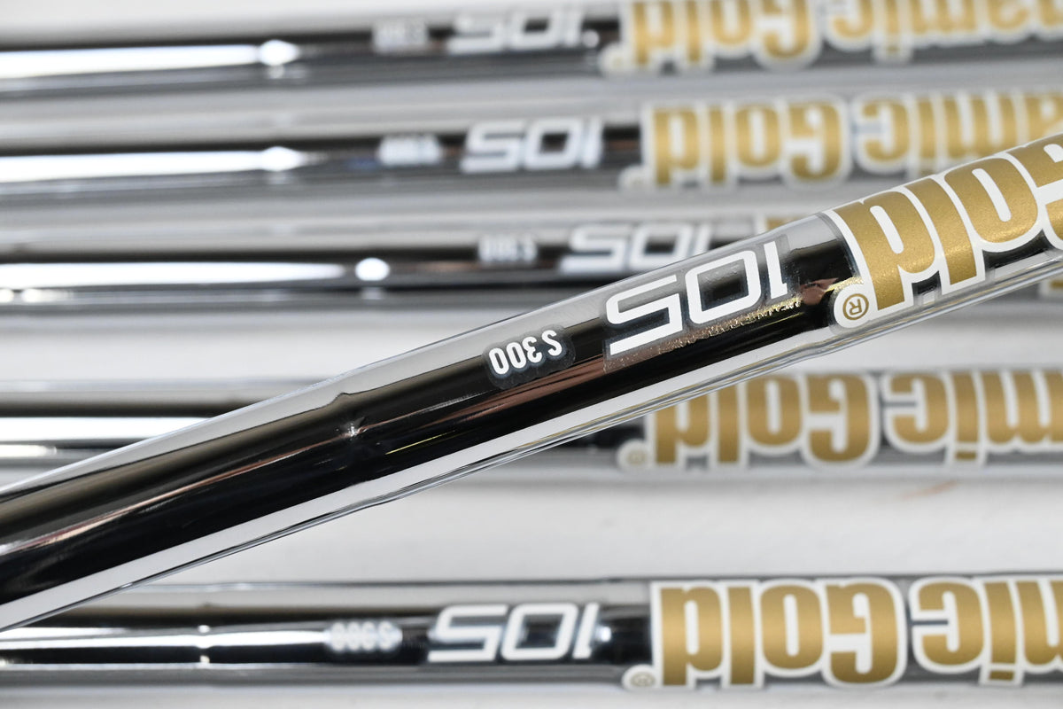 Ping i230 Irons / 4-PW / Blue Dot / Stiff Flex Dynamic Gold 105 S300 Shafts