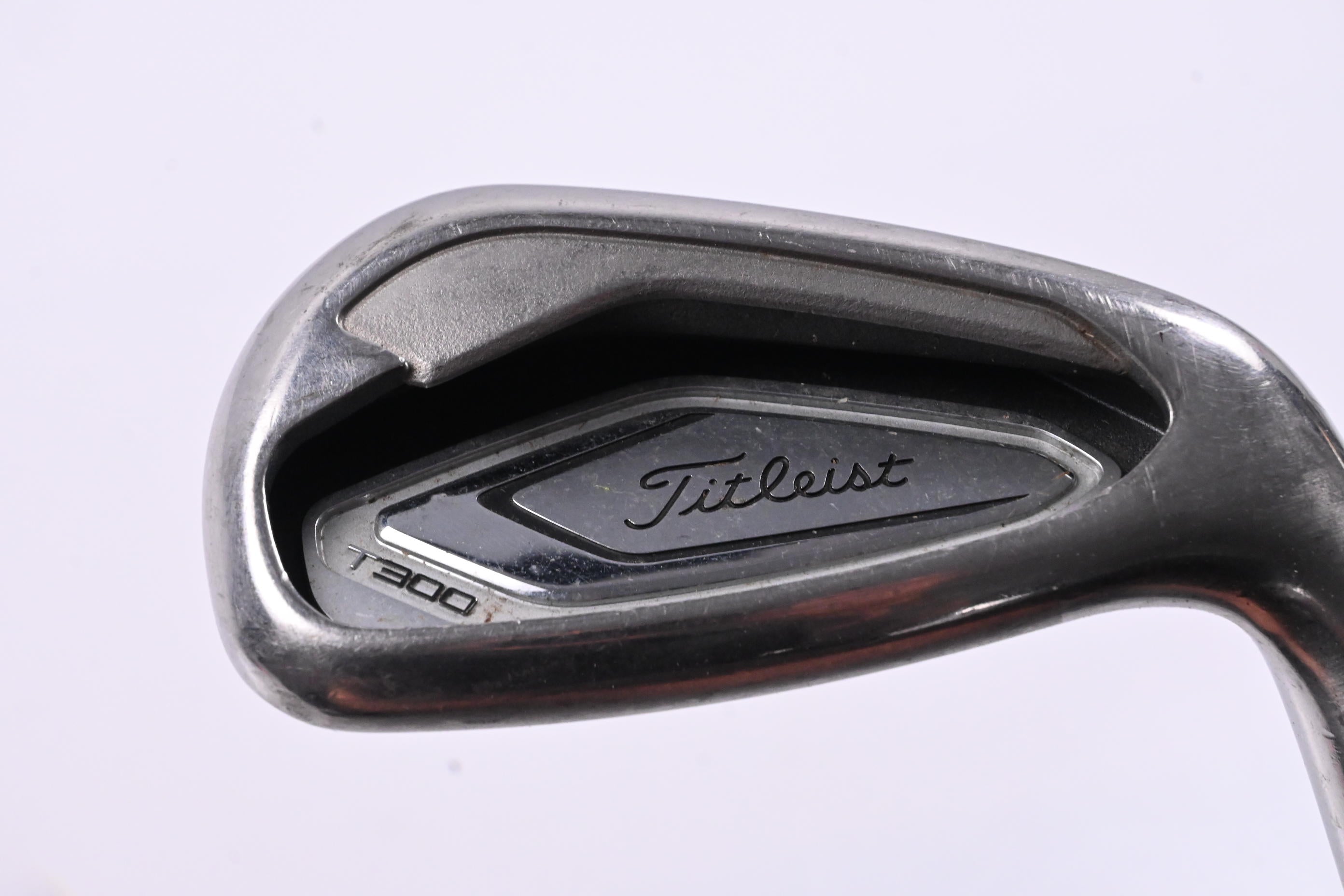 Titleist T300 2019 #9 Iron / Regular Flex AMT Tour White R300 Shaft