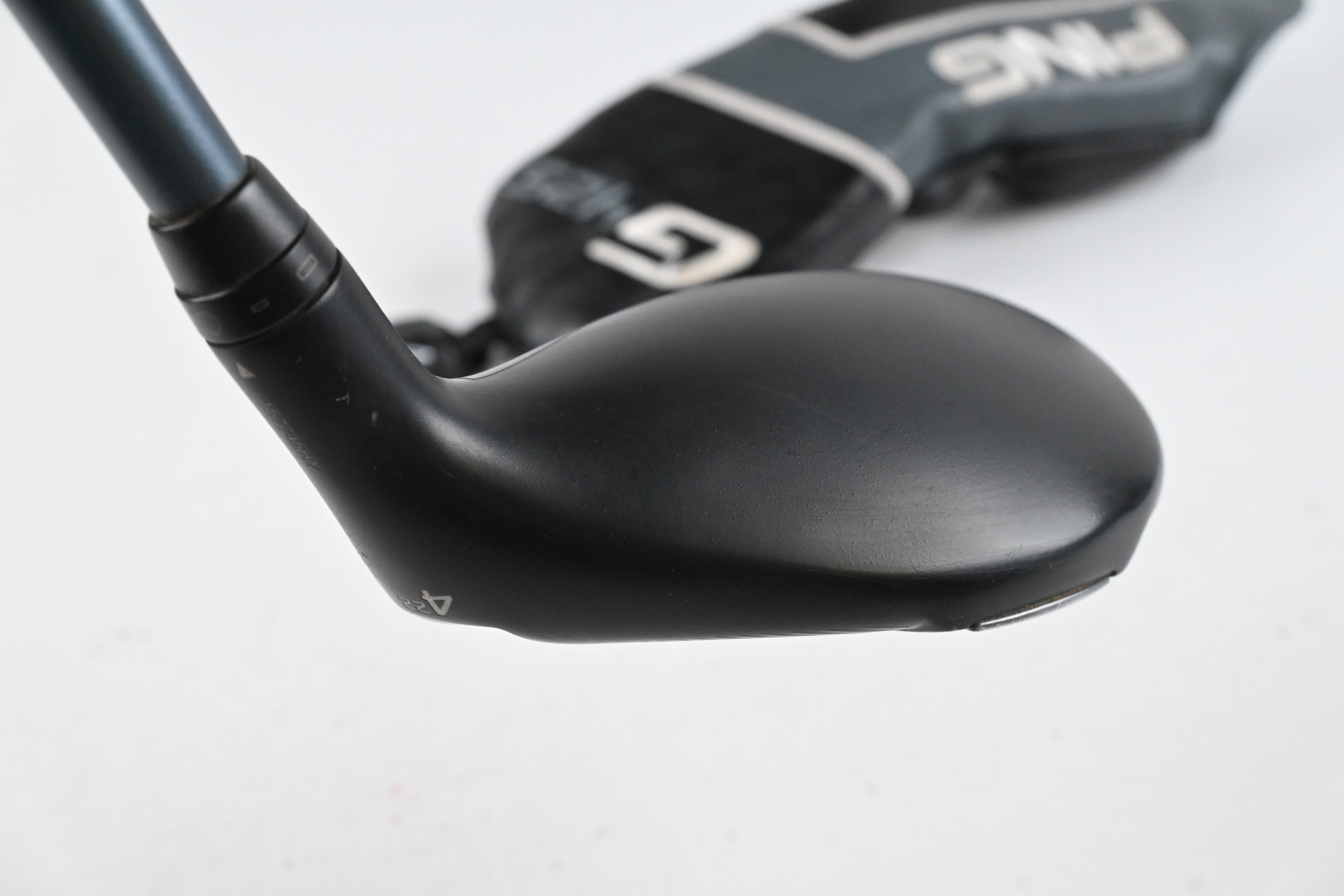 Ping G425 #4 Hybrid / 22 Degree / Regular Flex Ping Alta CB 70 Slate Shaft