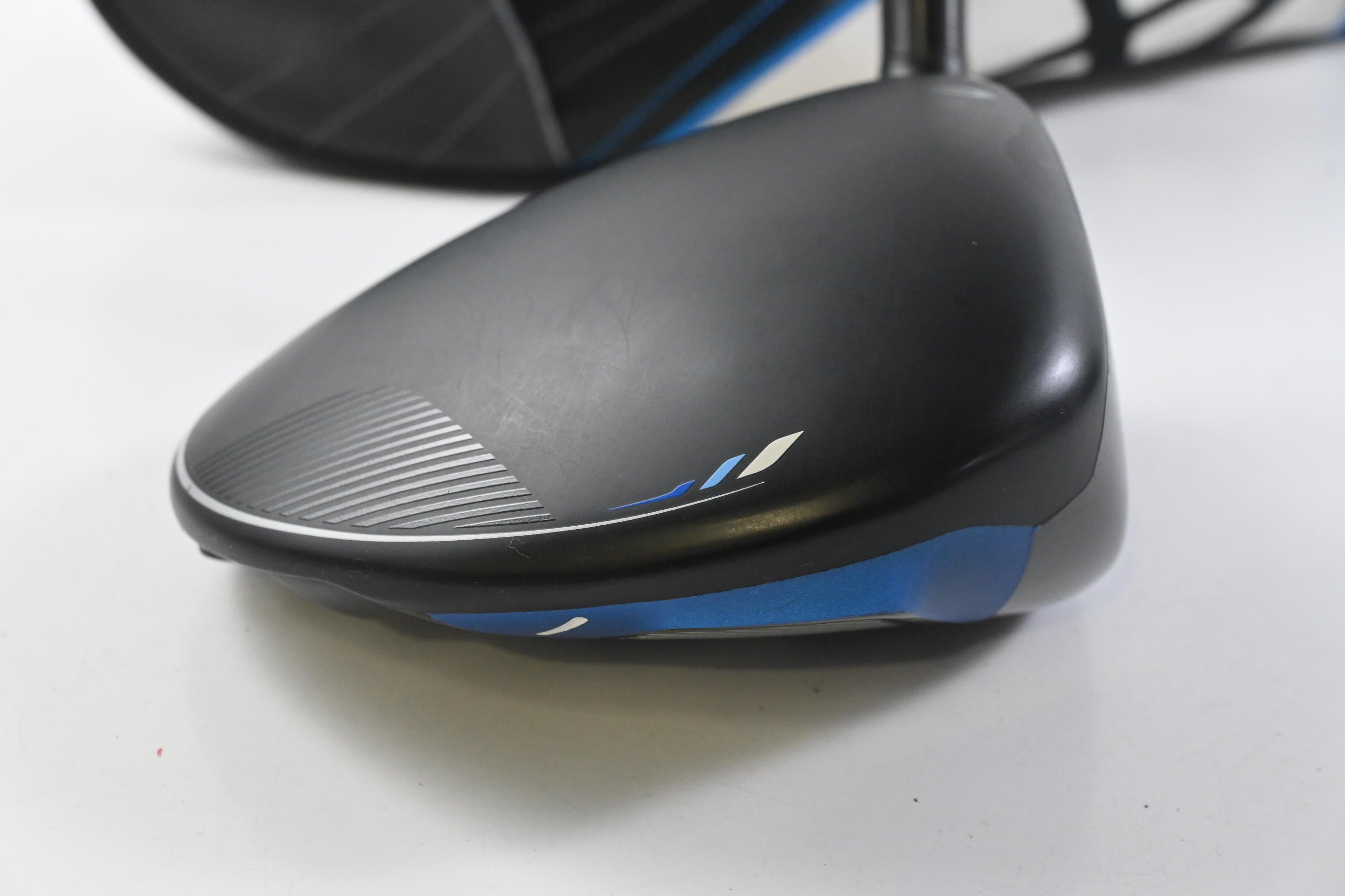 Cleveland Launcher XL Driver / 10.5 Degree / Regular Flex Cypher 50 Shaft