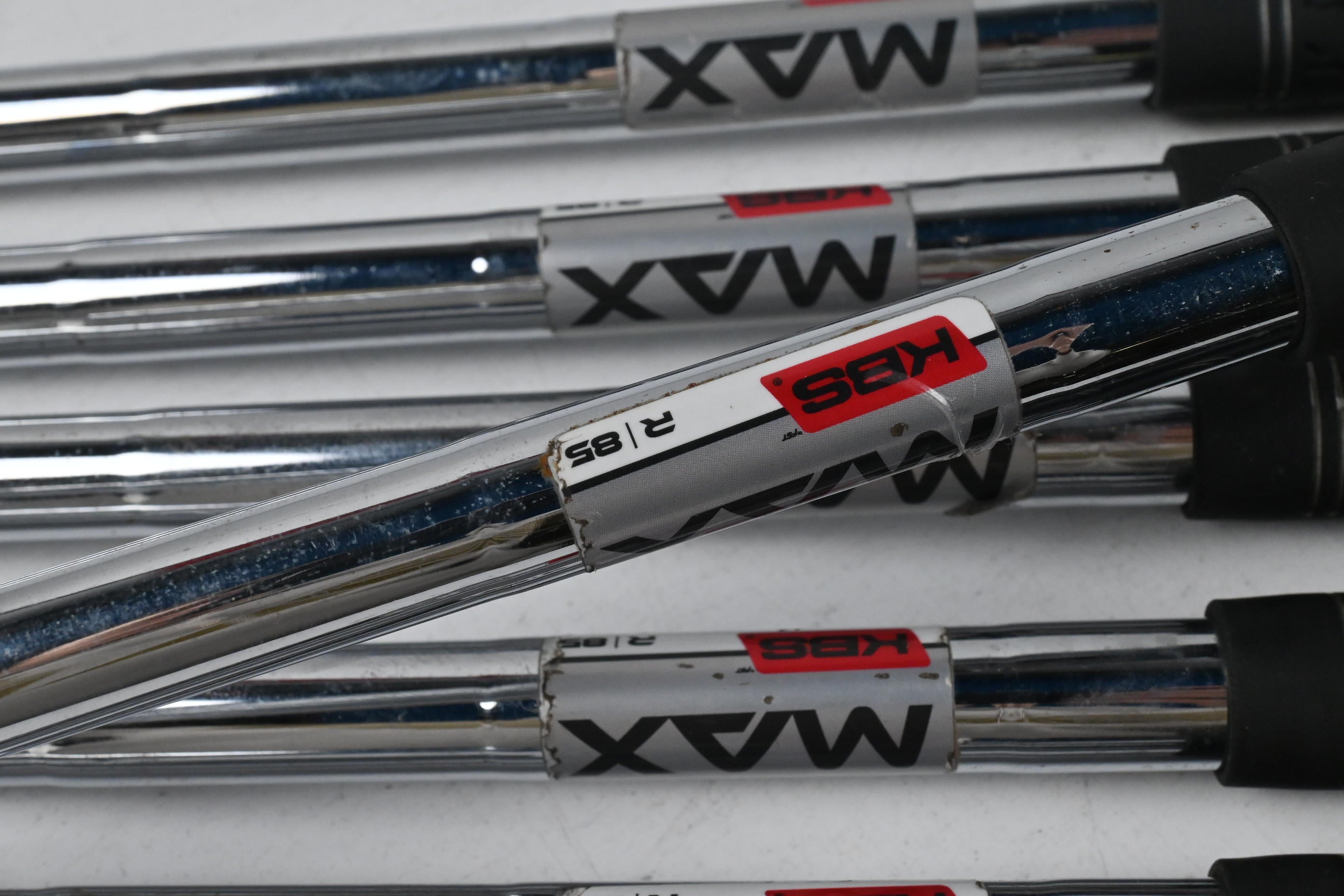 Taylormade M4 Irons / 5-PW+SW / Regular Flex KBS MAX 85 Shafts