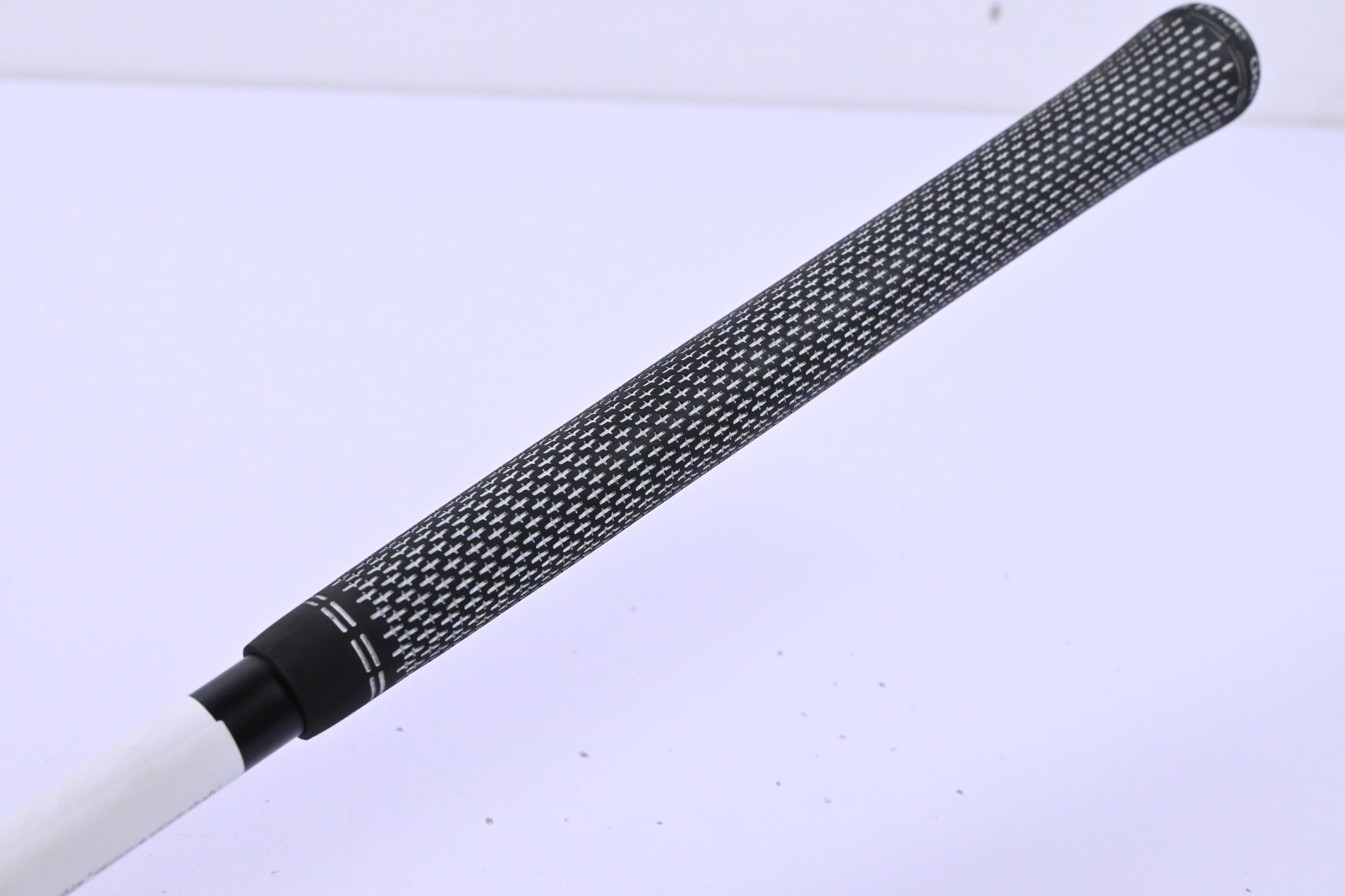 Avoda Origin Sand Wedge / 54 Degree / Stiff Flex AXIOM VeloCore 105 Shaft