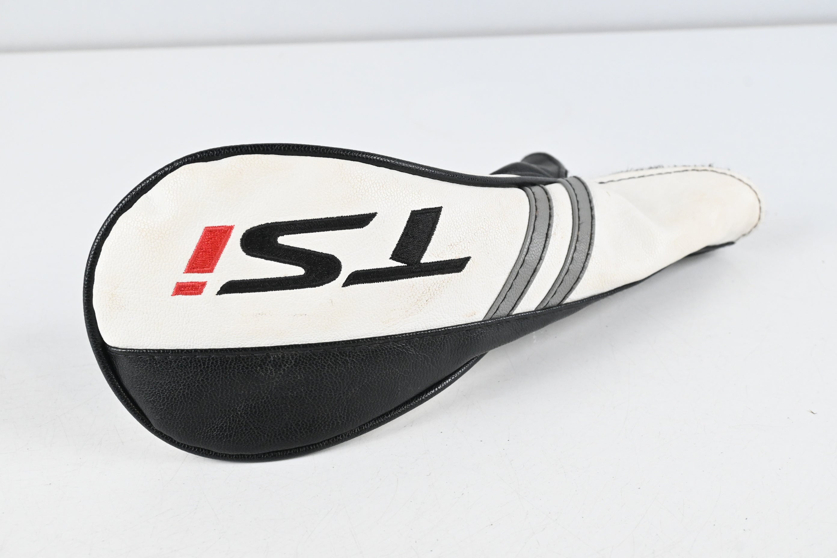 Titleist TSi2 #3 Wood / 15 Degree / Senior Flex Aldila Ascent 40 Shaft
