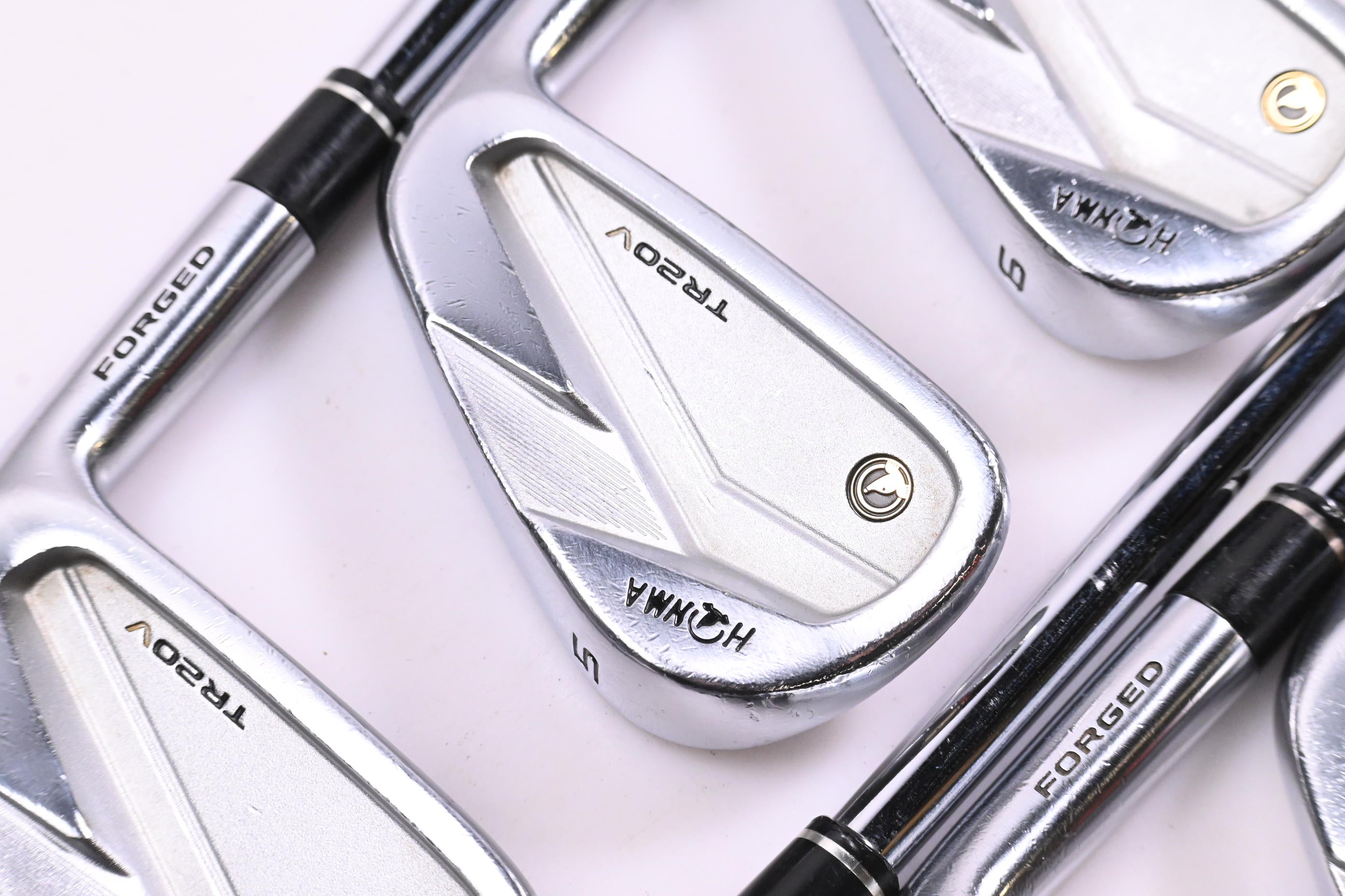 Honma TR20 V Irons / 4-PW / Stiff Flex N.S.Pro Modus³ Tour 105 Shafts