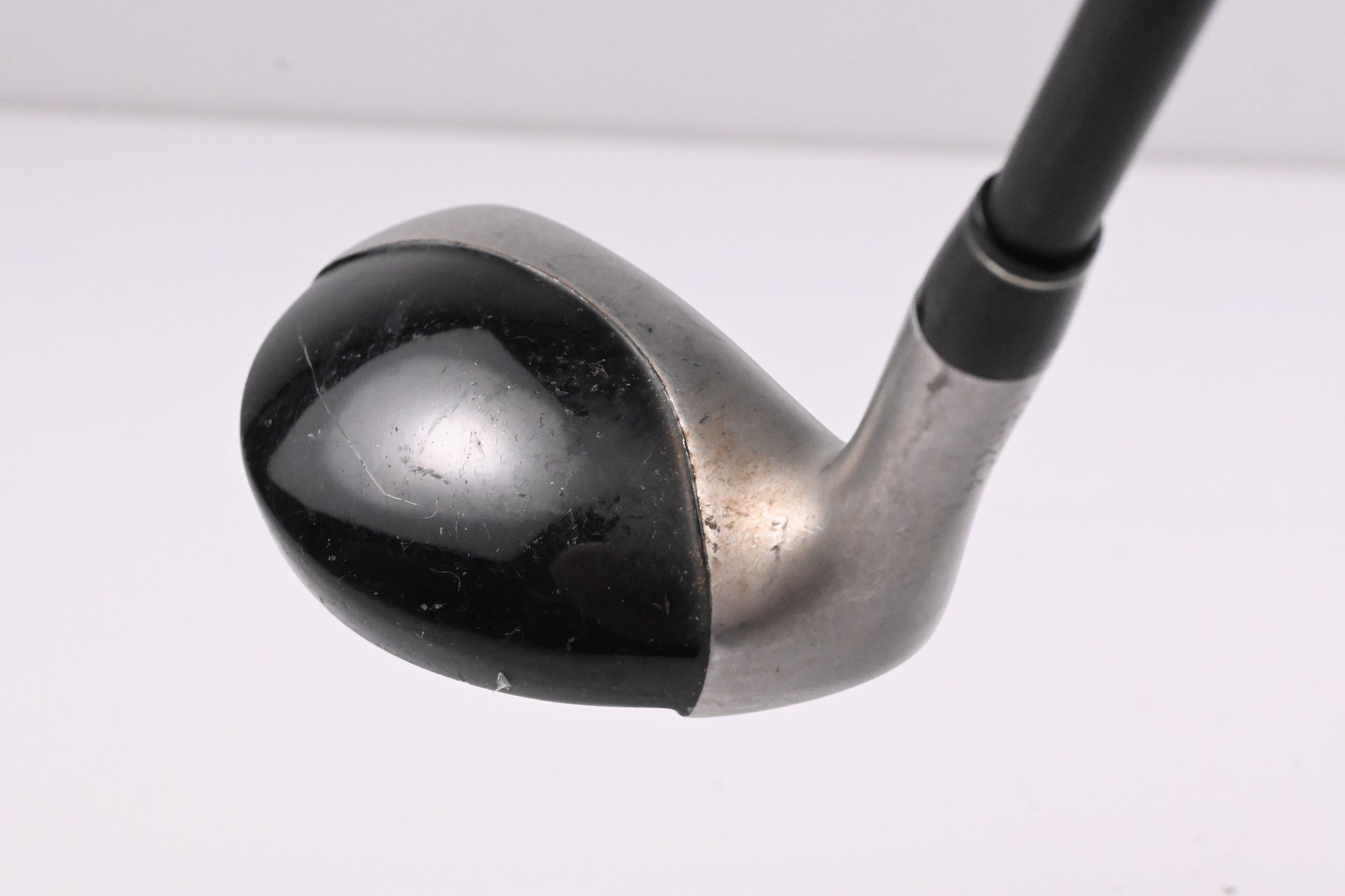 Left Hand Taylormade Rescue Mid #4 Hybrid / 22 Degree / Regular Flex Ultralite