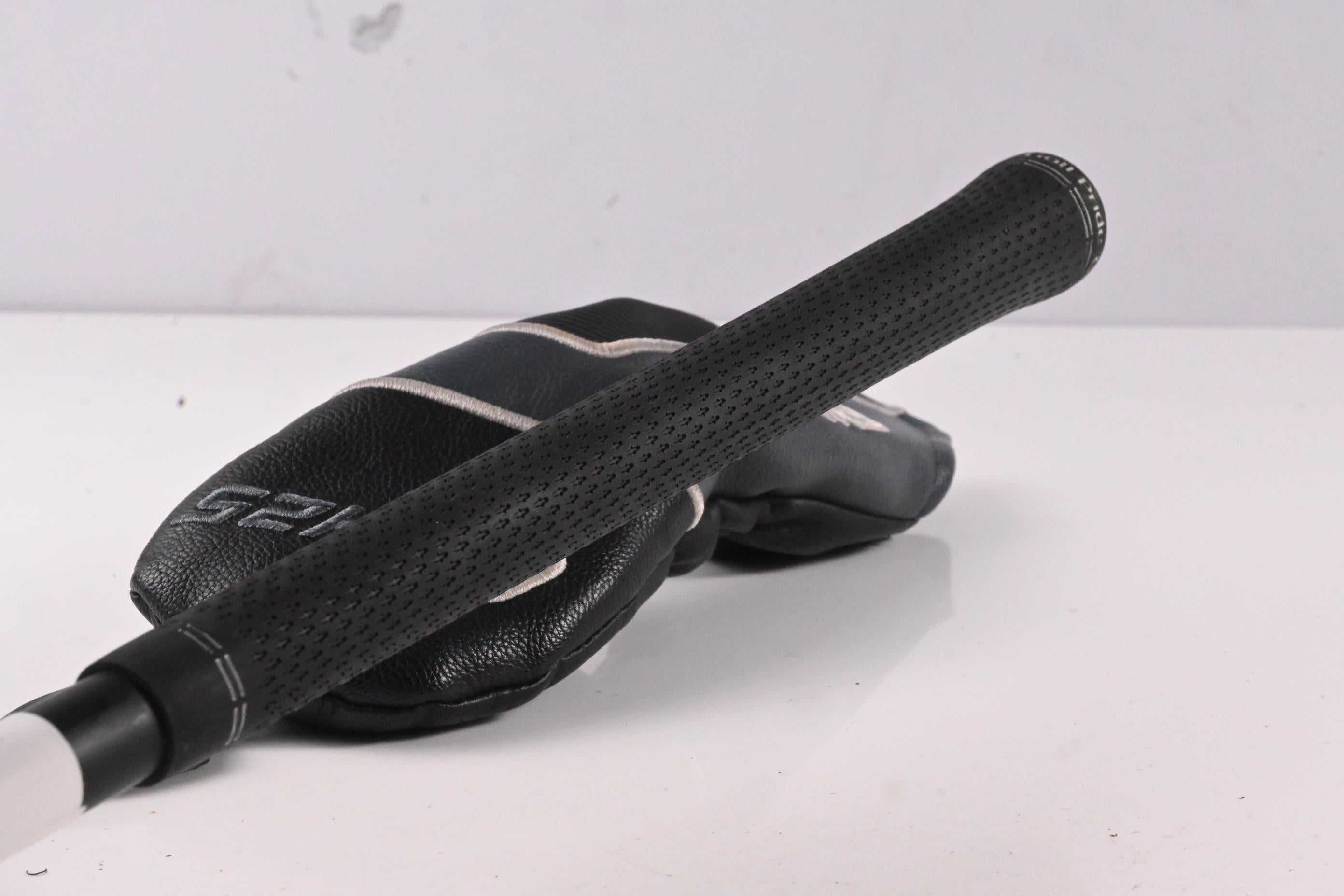 Ping G425 #3 Hybrid / 19 Degree / Regular Flex Ping Alta CB Slate 70 Shaft