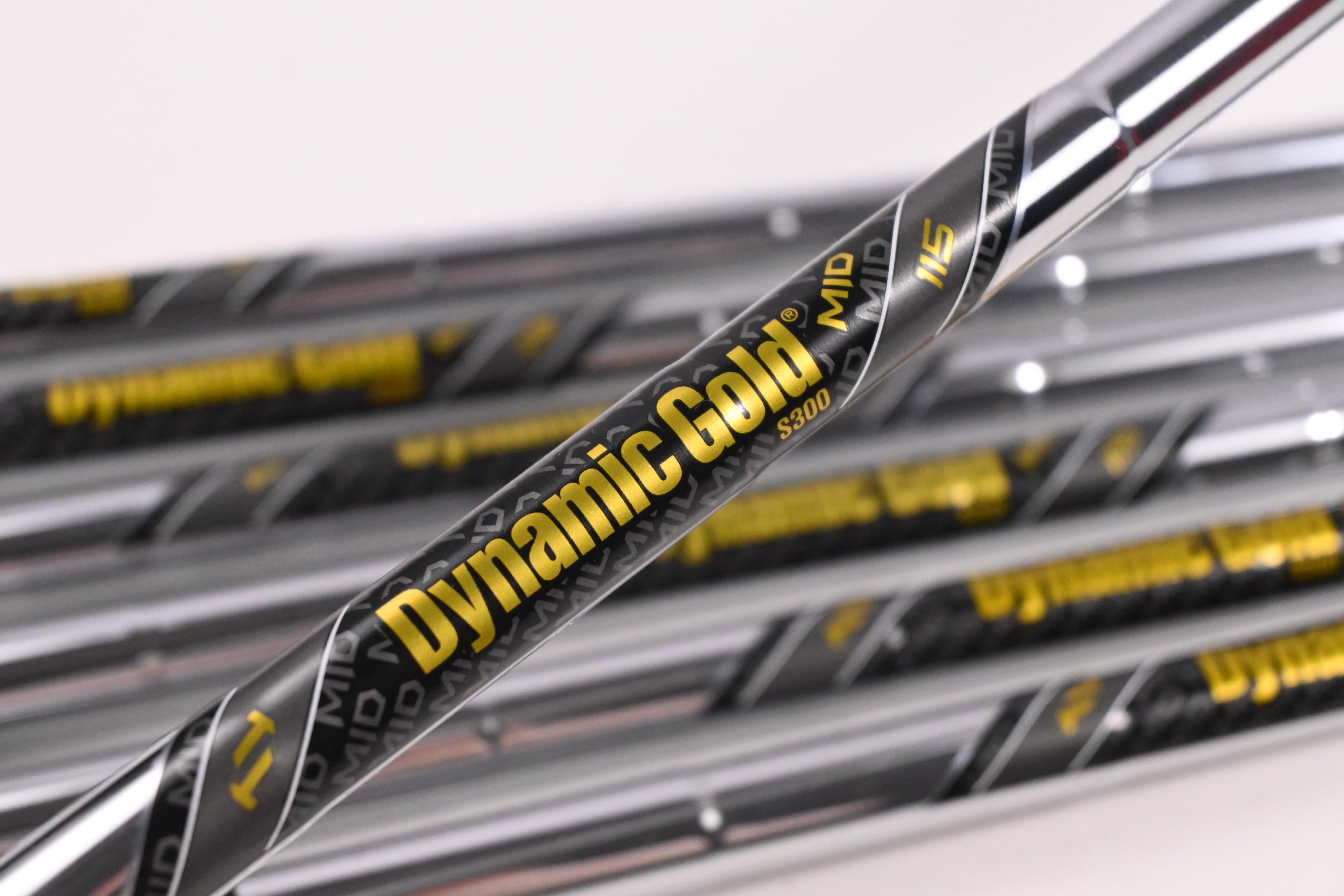Dynamic Gold Mid 115 S300 Iron Shafts / Stiff Flex / Set of 7 / .355" Taper Tip