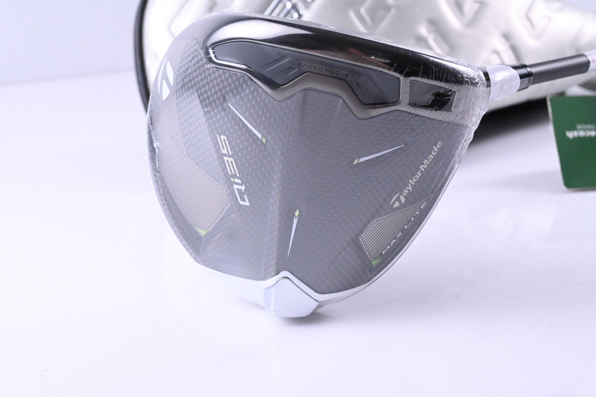 Taylormade Qi35 Max Lite Driver / 12 Degree / Regular Flex Vanquish 4 Shaft