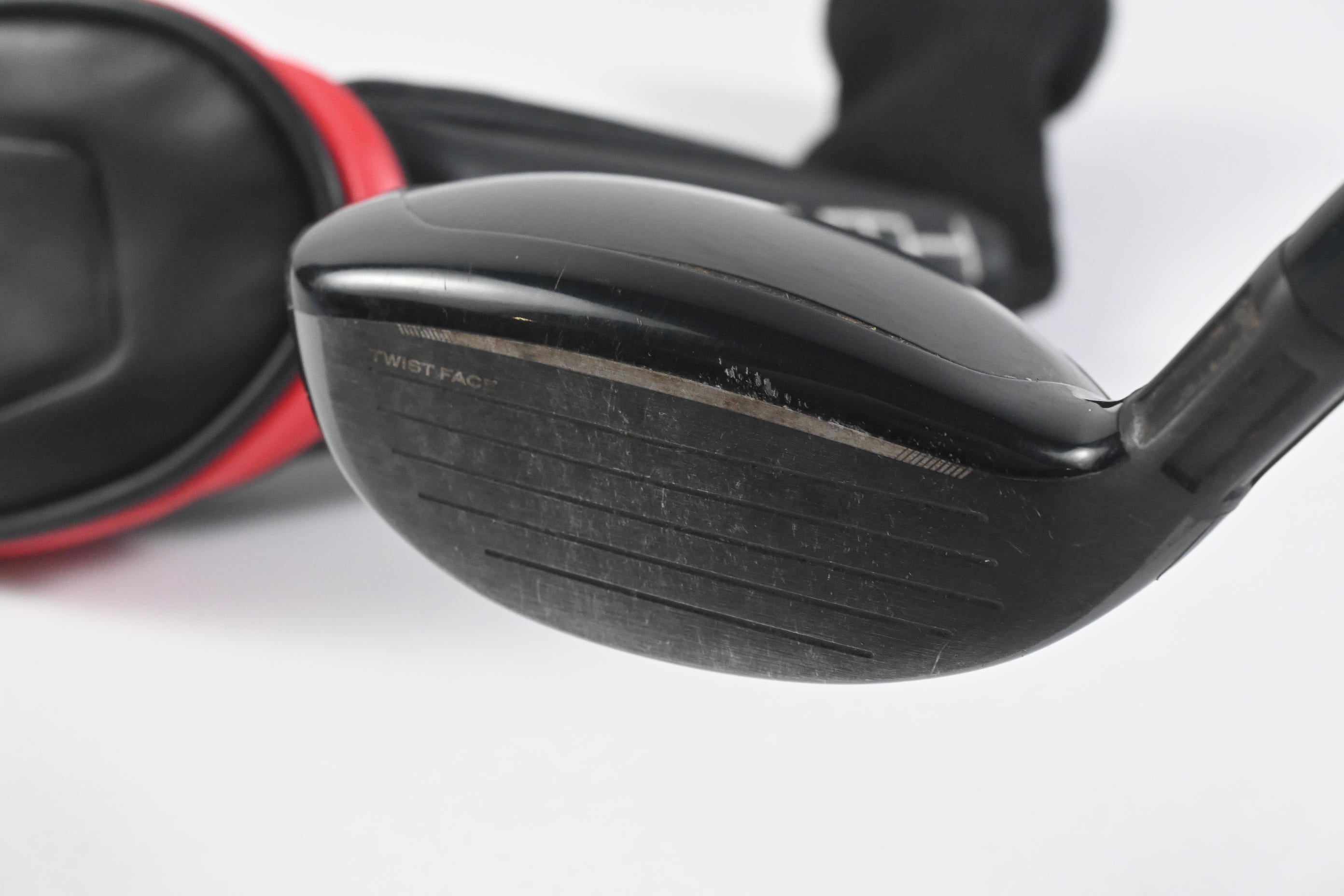 Taylormade Stealth #3 Hybrid / 19 Degree / Stiff Flex Fujikura Ventus 7 Shaft